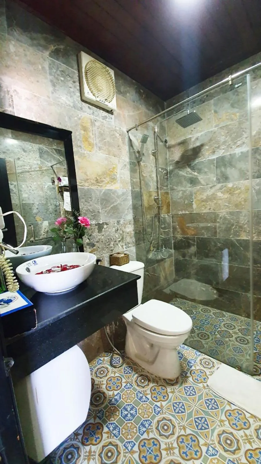 Toilet in Hoi An Hai Au Boutique Hotel