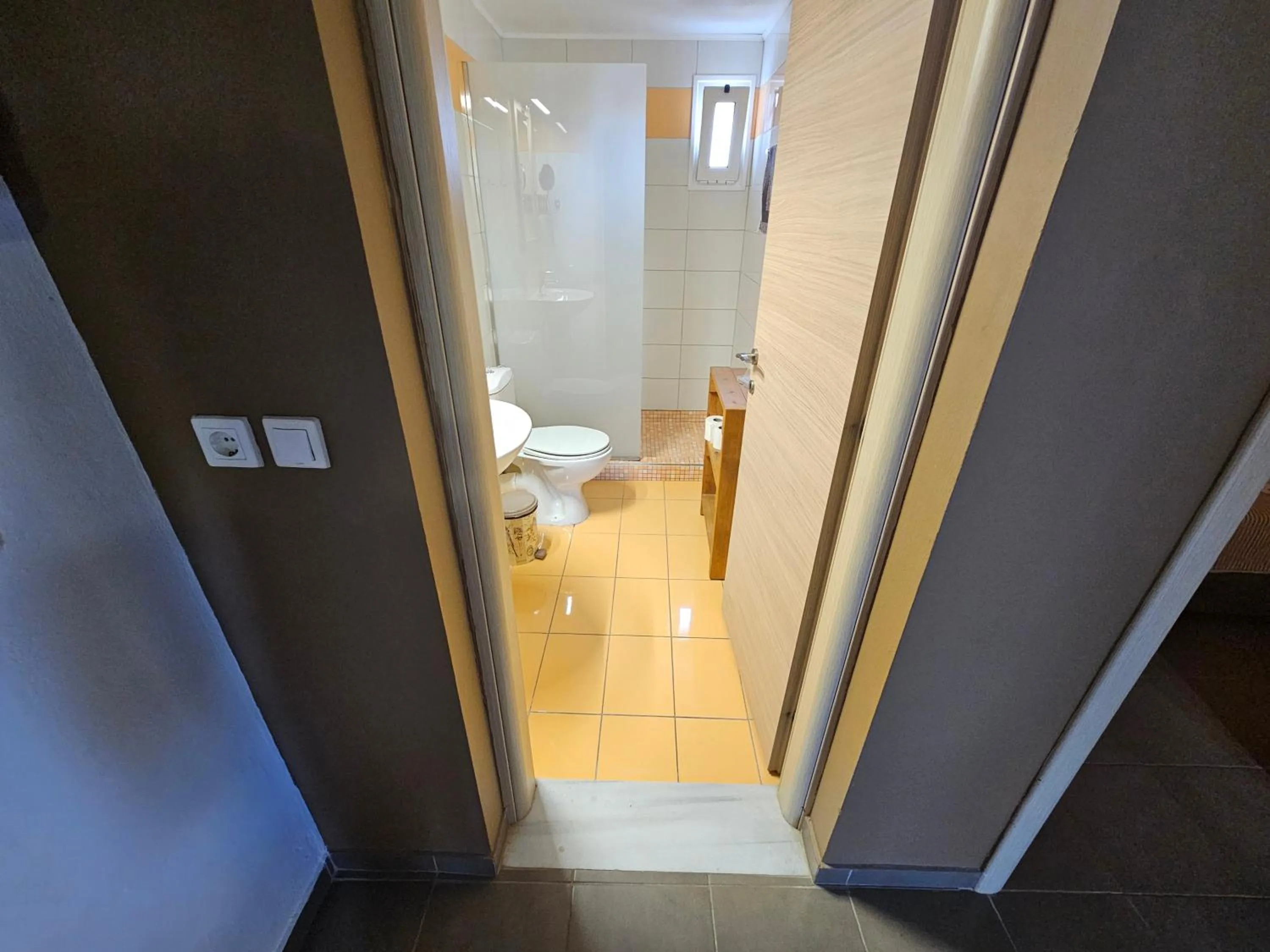 Toilet in Elounda Sunrise Apartments