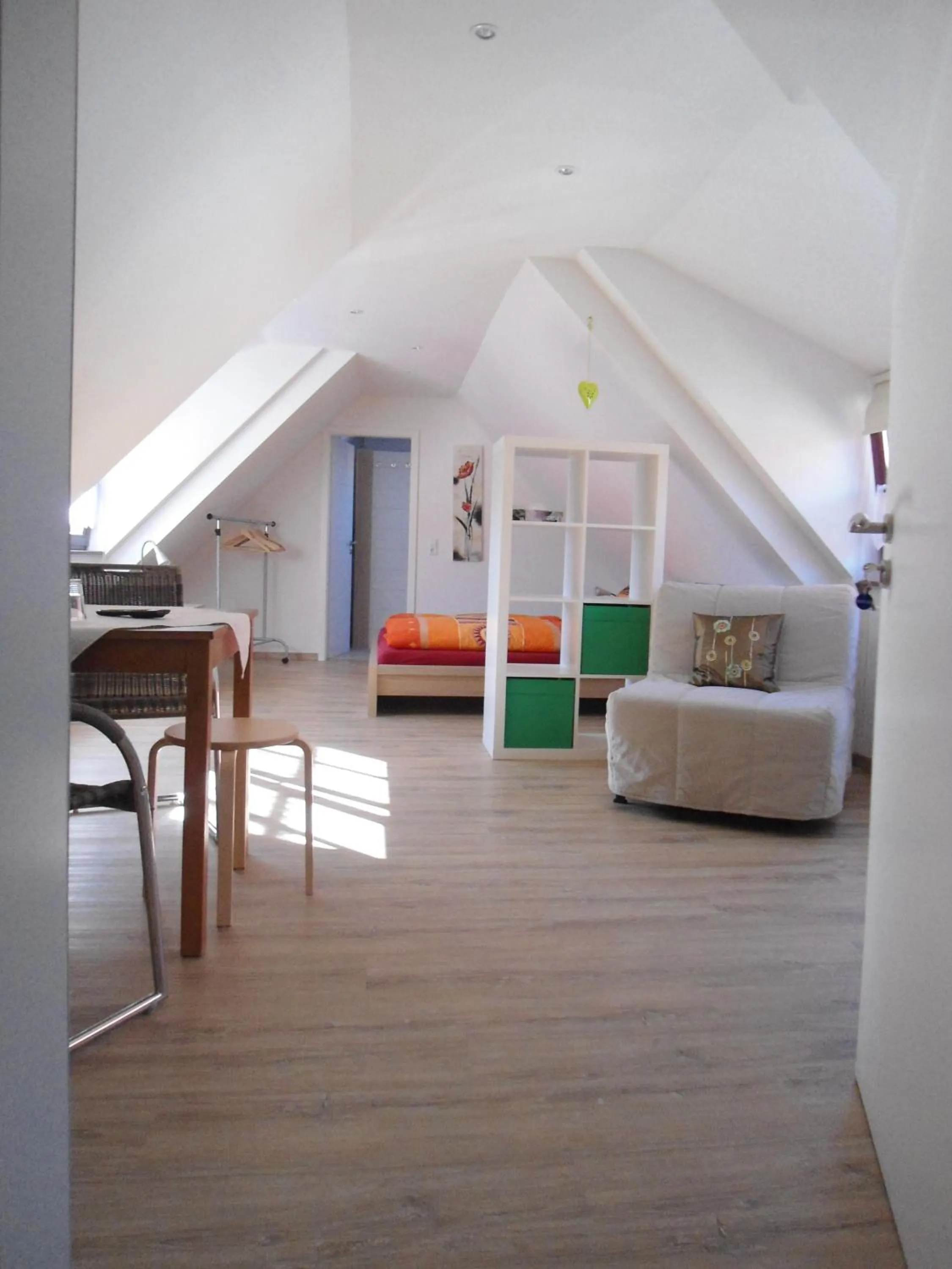 Photo of the whole room, Bed in Baumeisterhaus