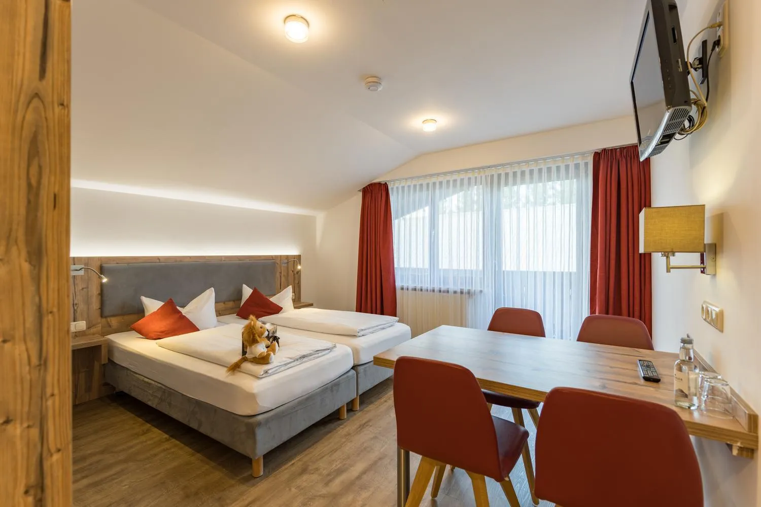 Bedroom, Bed in Familienhotel Löwen