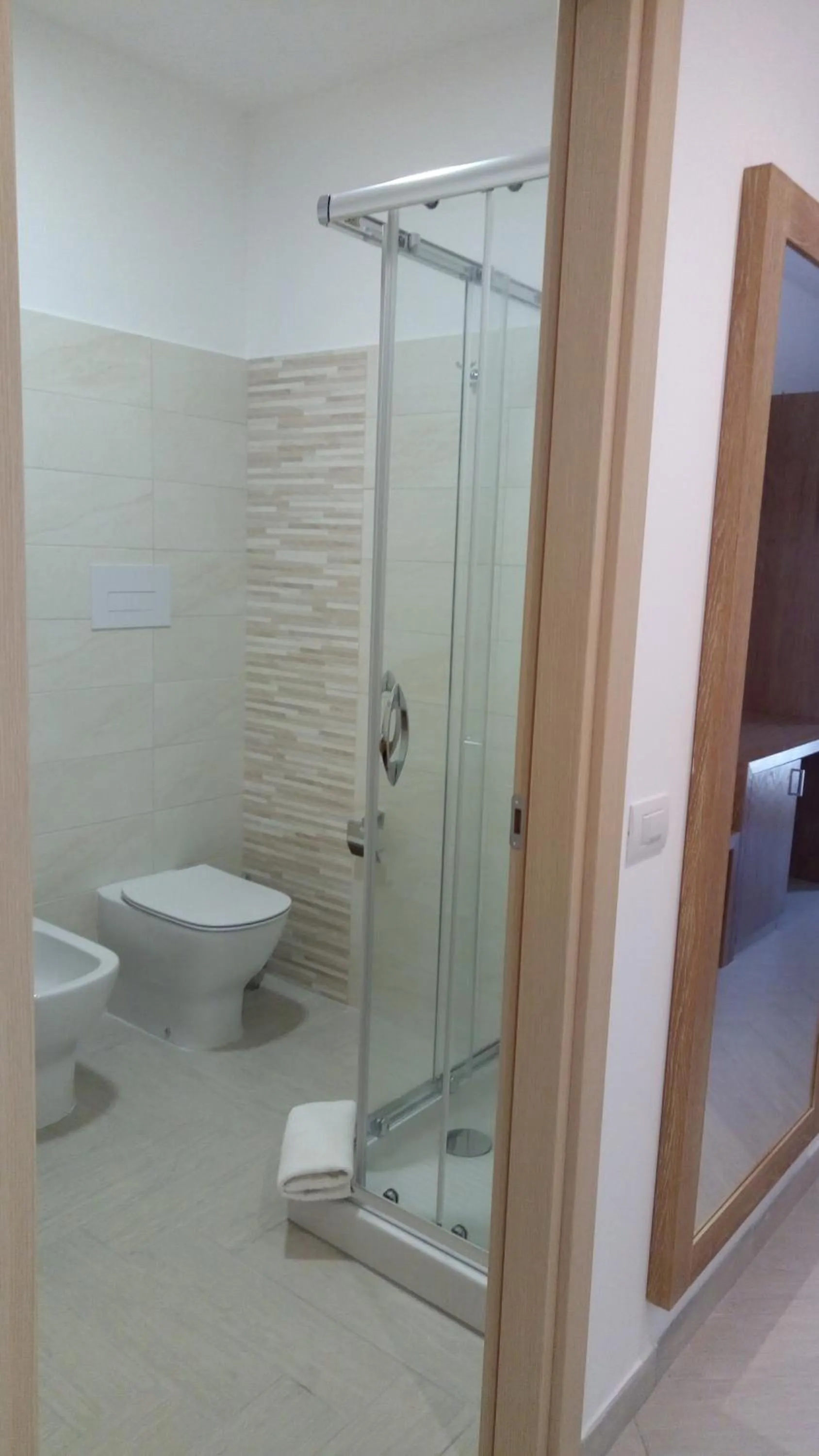 Shower in Hotel Maria