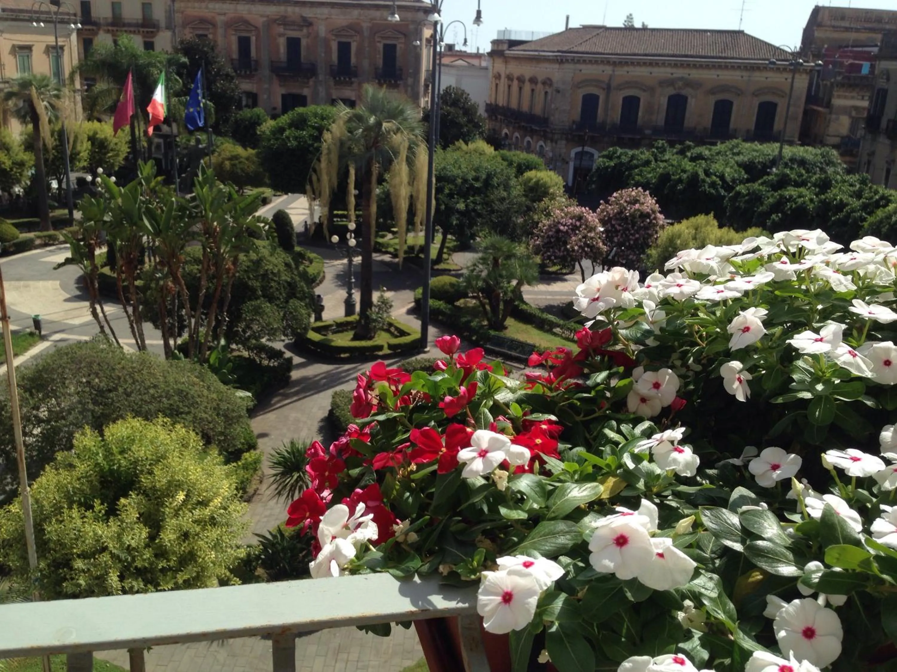 Garden view in Jonio B&B