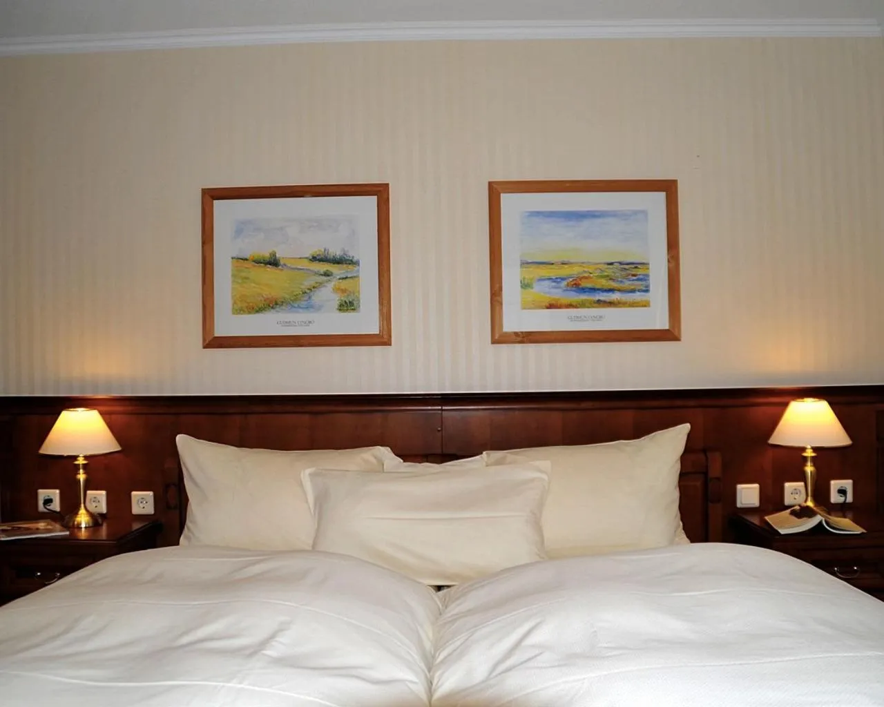 Photo of the whole room, Bed in Waldhotel Rheinbach