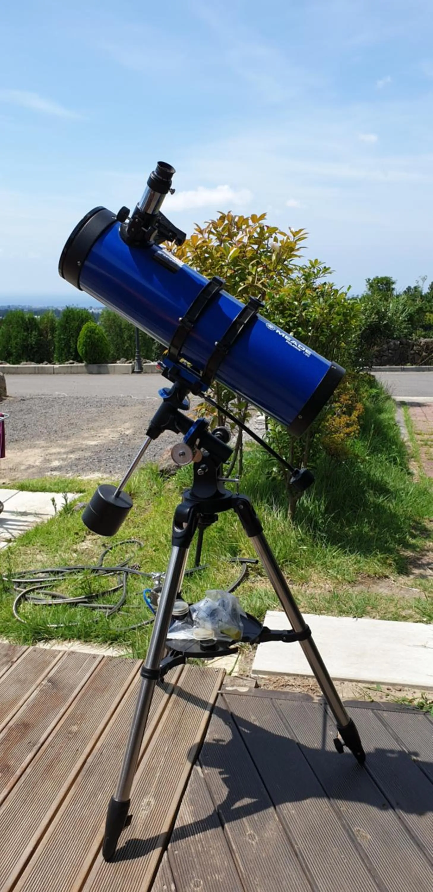 Communal lounge/ TV room in Jeju Starlight Glamping