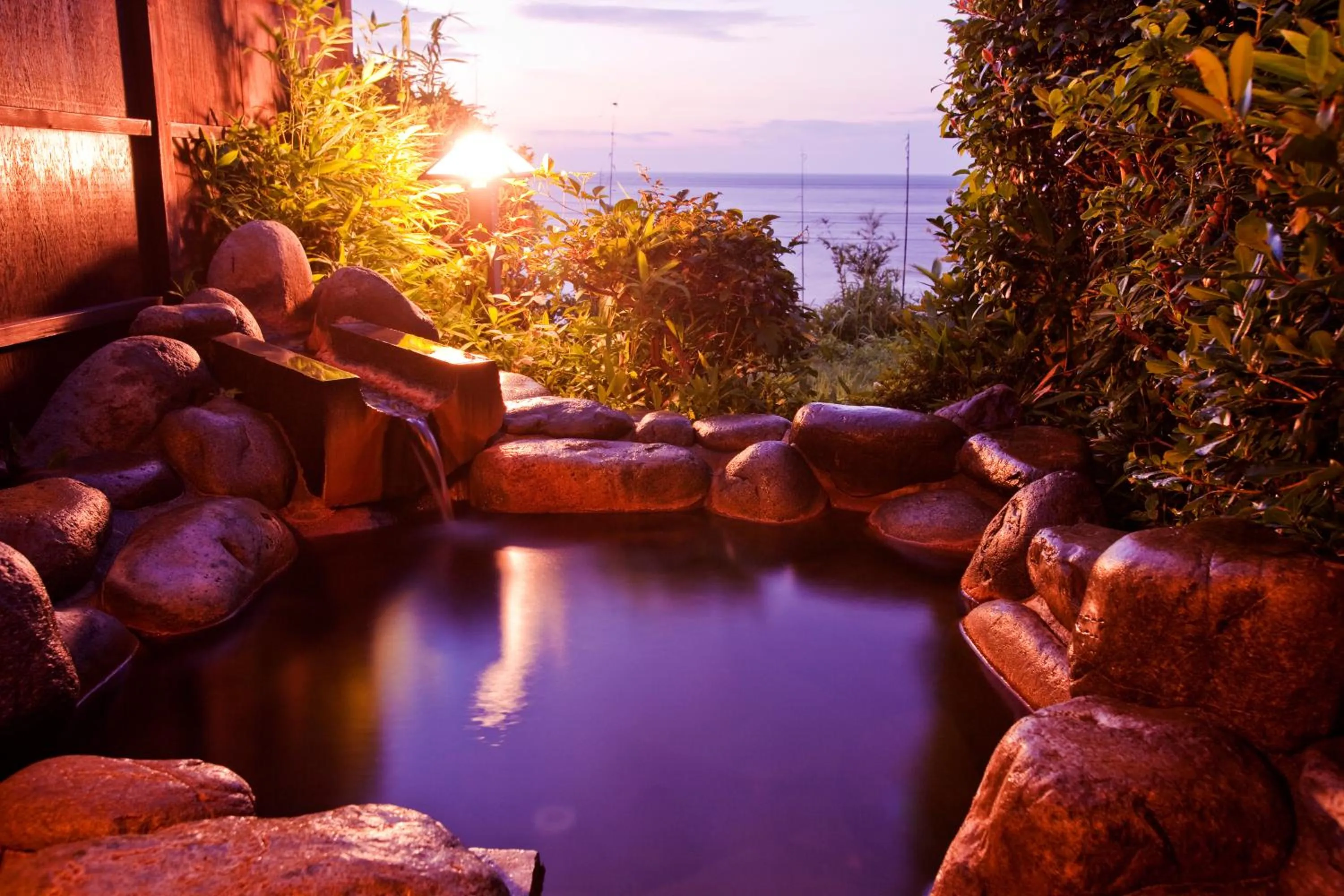 Open Air Bath in Hiina