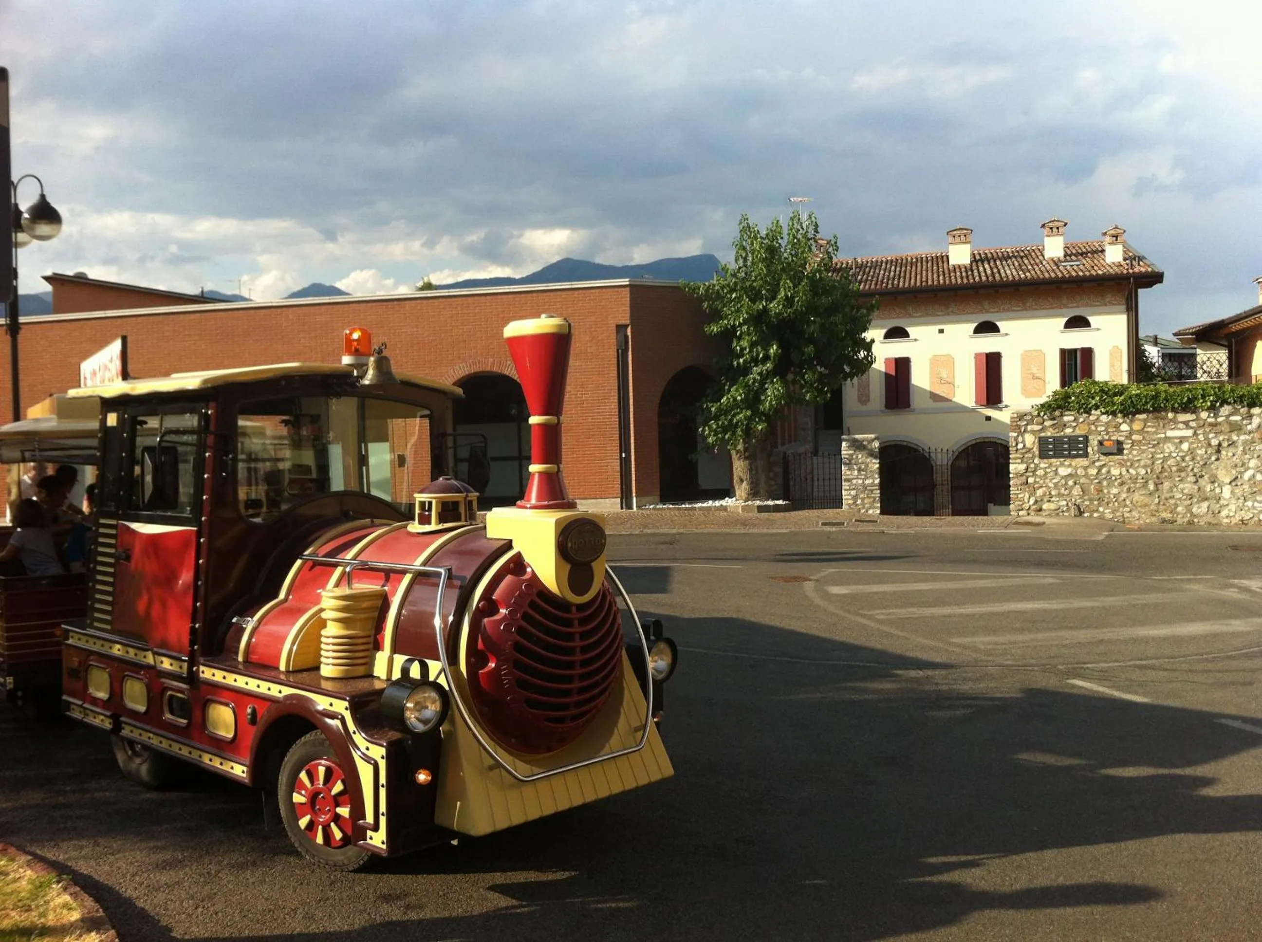 Quiet street view in Barchi Resort - Apartments & Suites