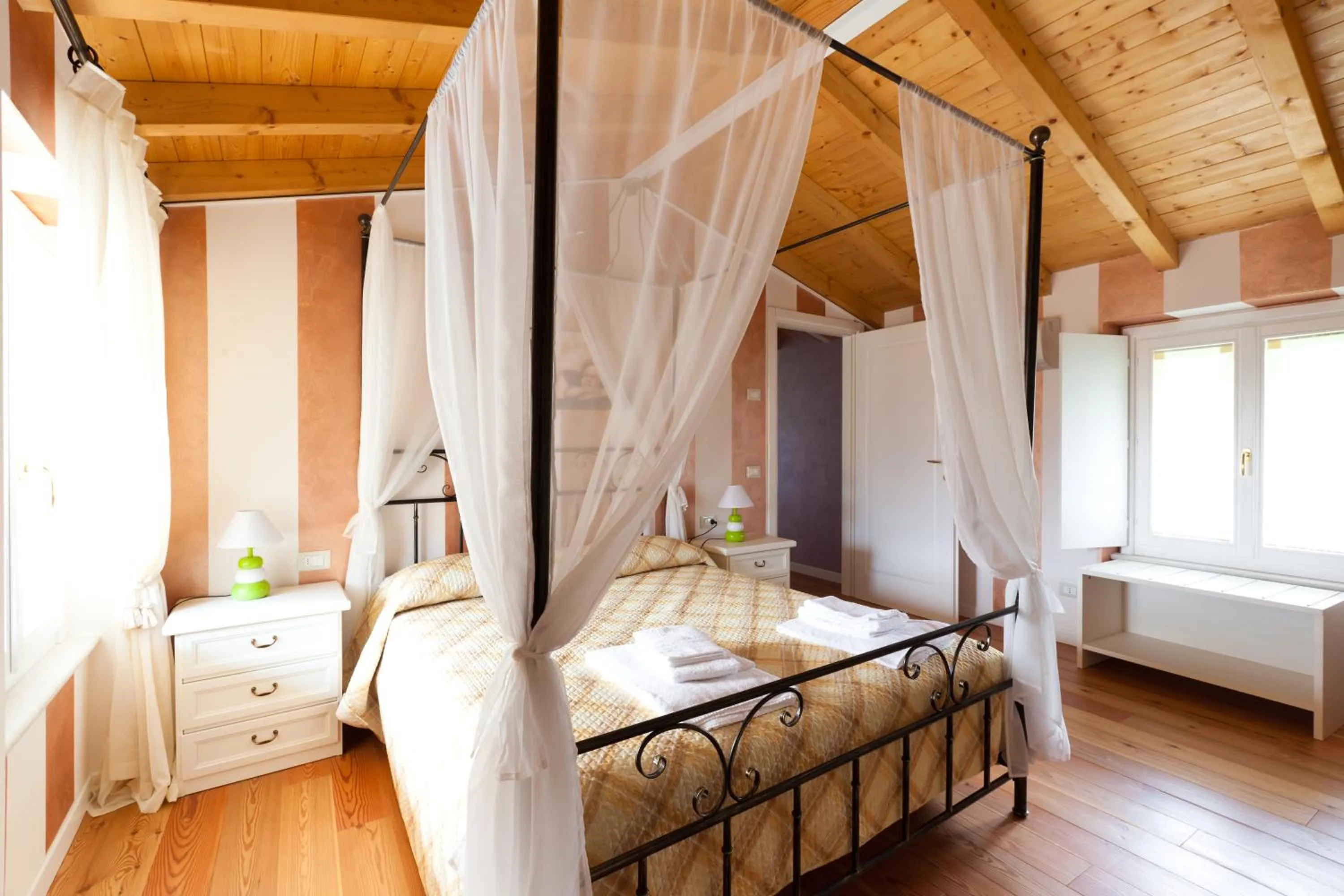 Bedroom, Bed in Barchi Resort - Apartments & Suites