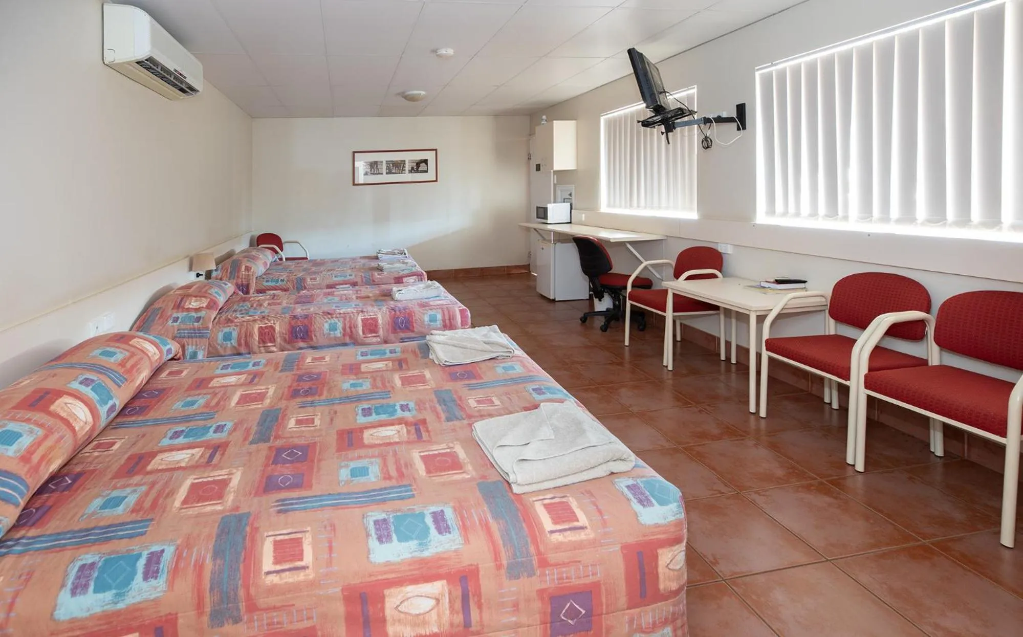 Bed in Leichhardt Hotel Motel Cloncurry