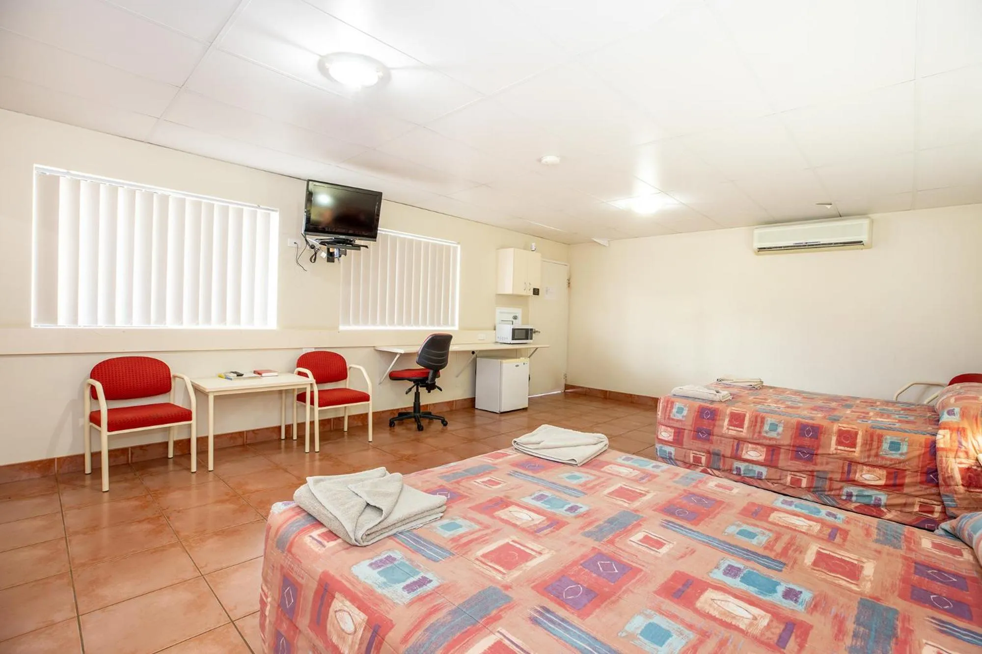 Bed in Leichhardt Hotel Motel Cloncurry