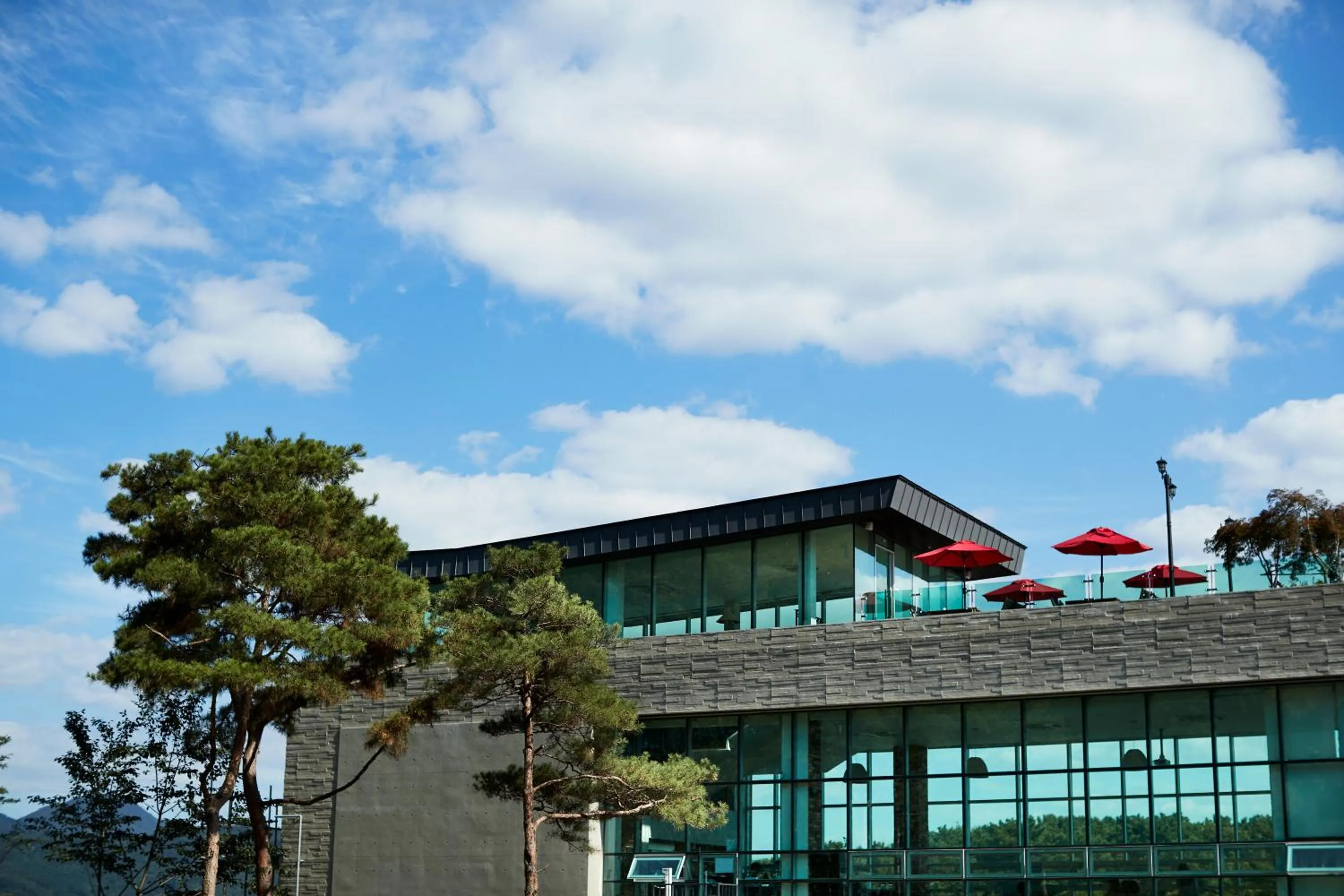 Property building in Hotel Thesoom Forest