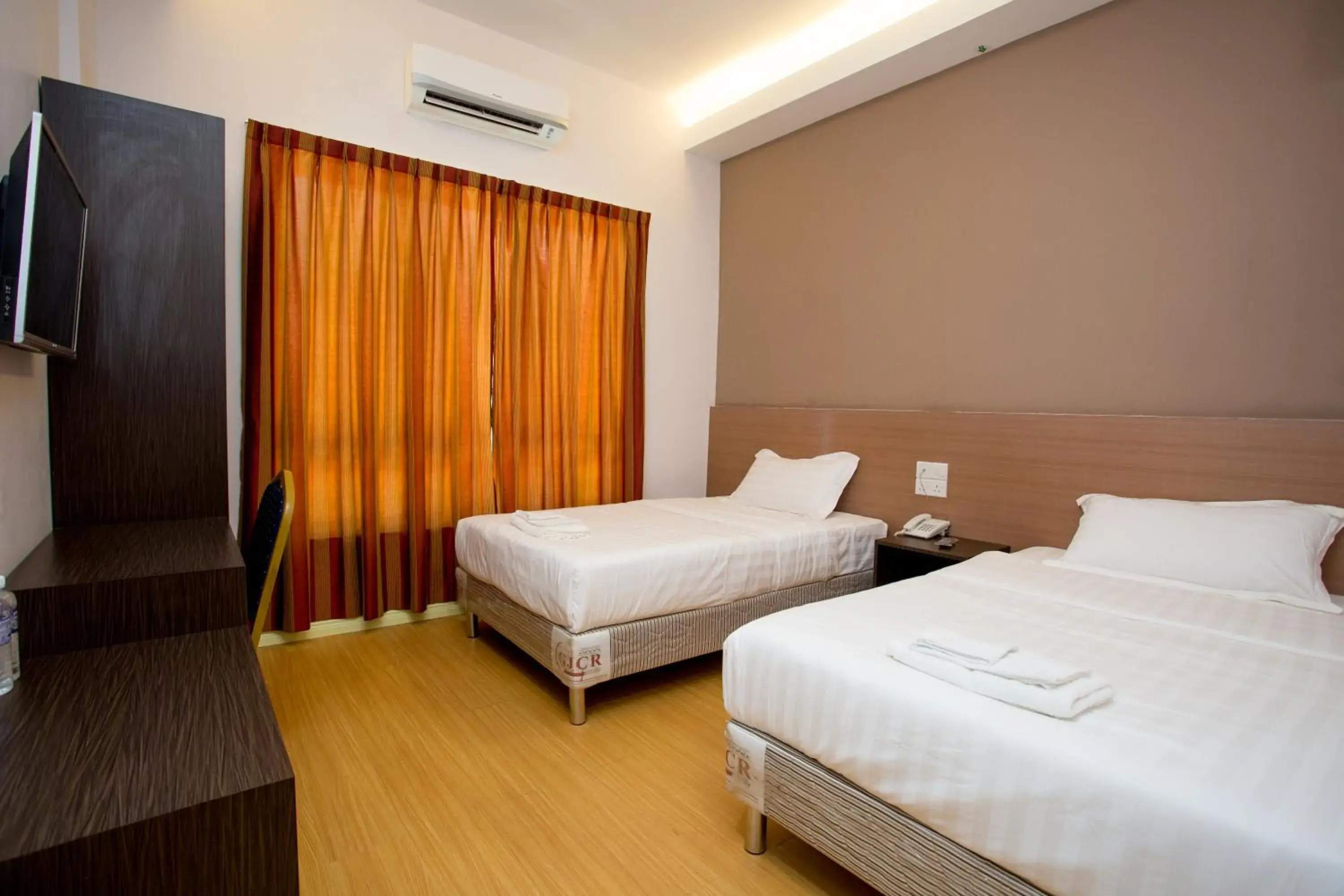 Deluxe Twin Room in Labuan Fortune Hotel Deluxe Twin Room in Labuan Fortune Hotel