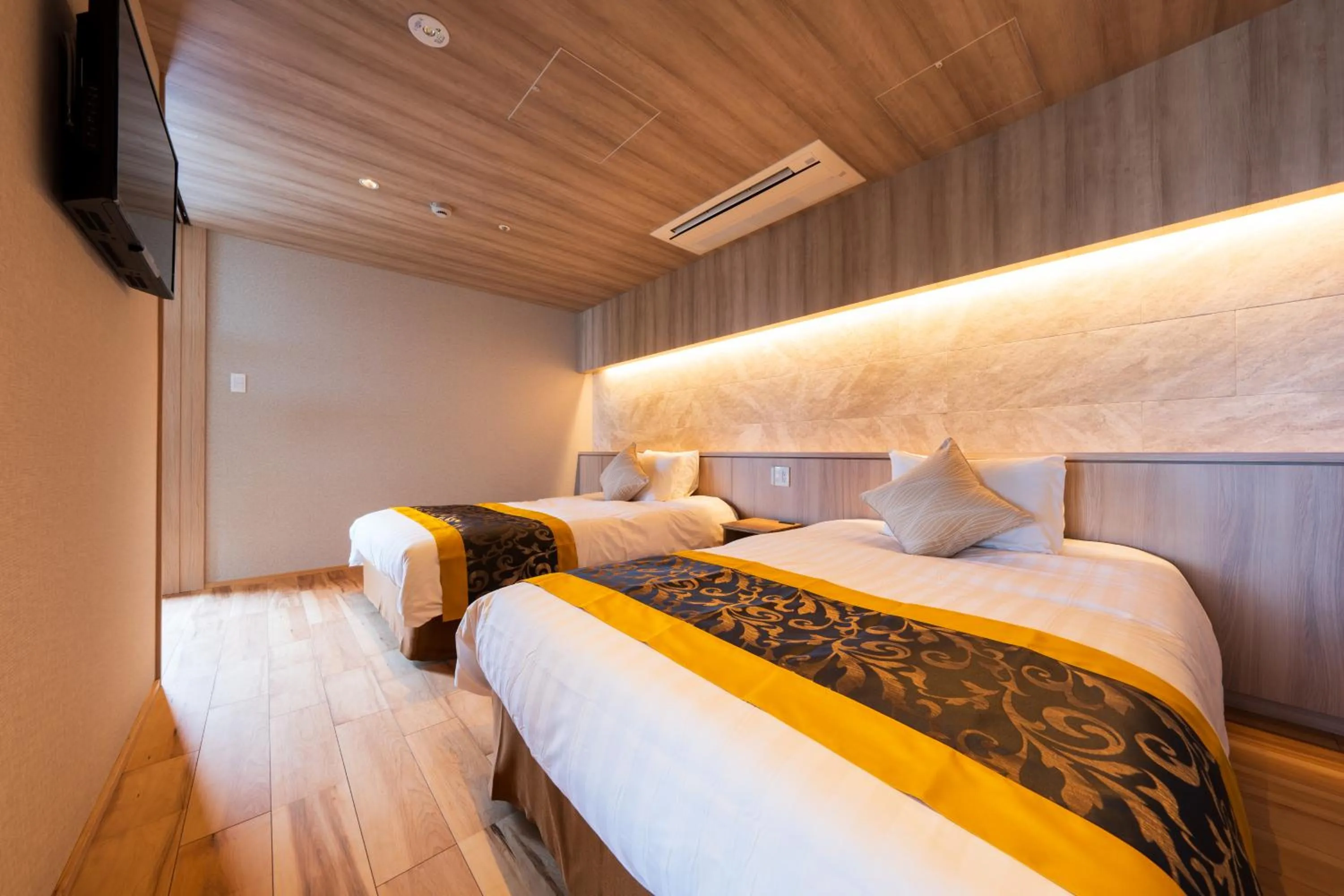 Bed in Beppu Kannawa Onsen Oniyama Hotel