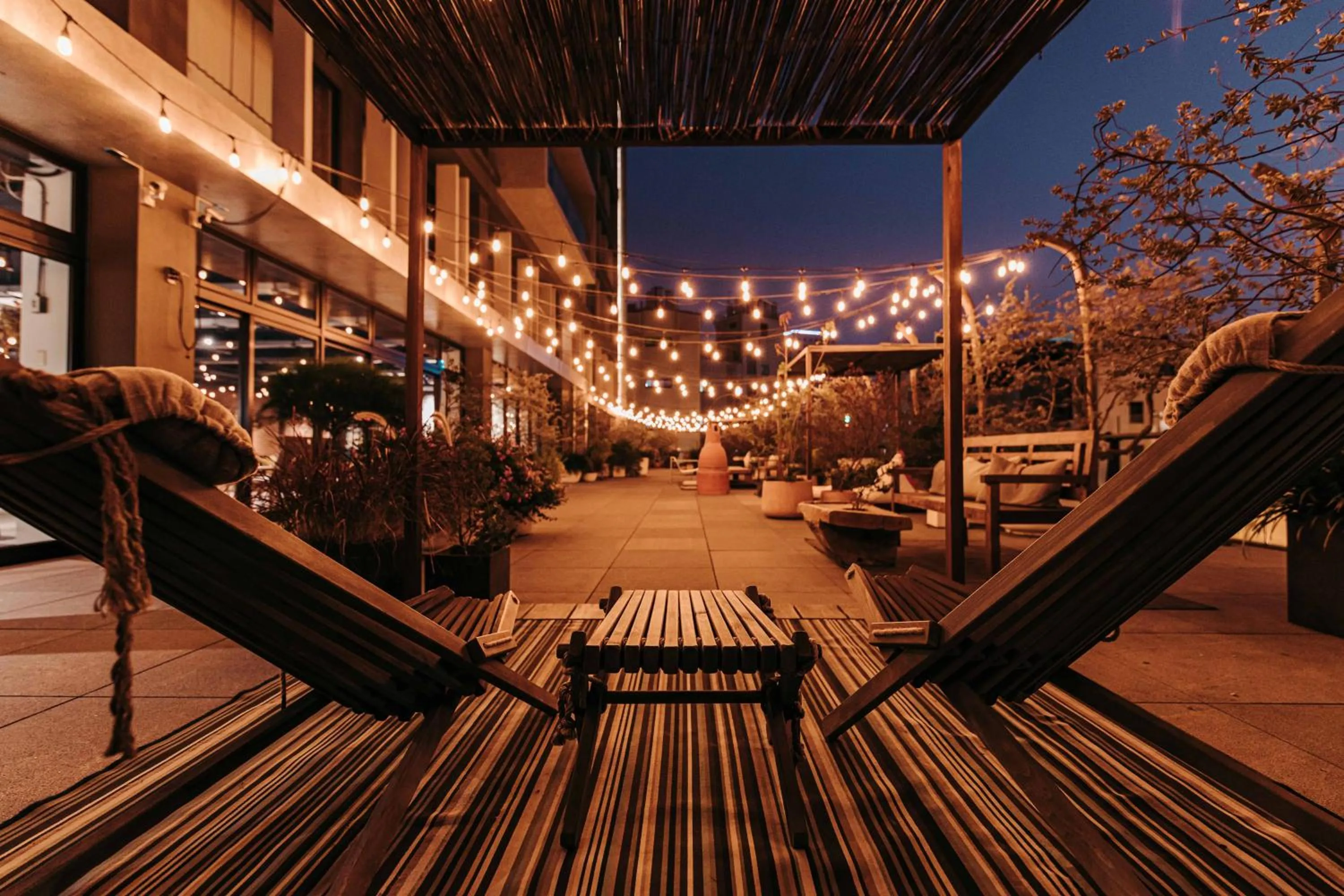 Garden view in U.I.J Hotel & Hostel