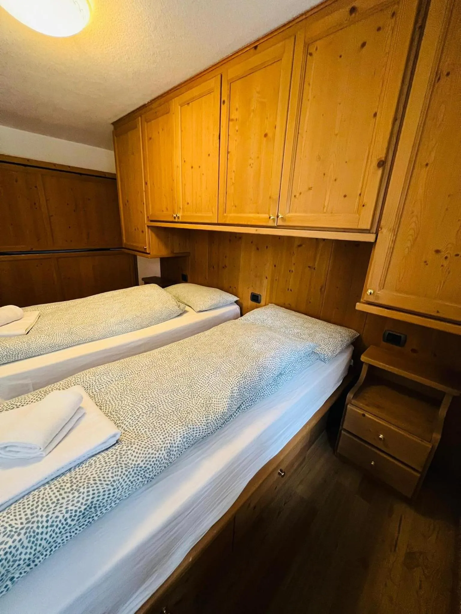 Bedroom, Bed in Chalet Del Sole per gruppi