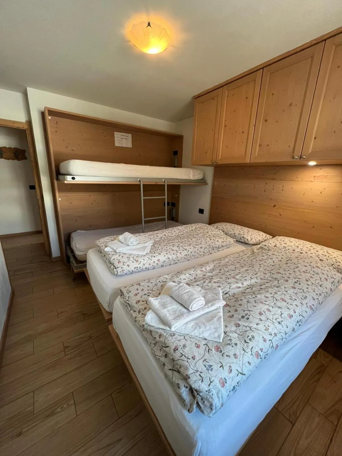 Bed in Chalet Del Sole per gruppi