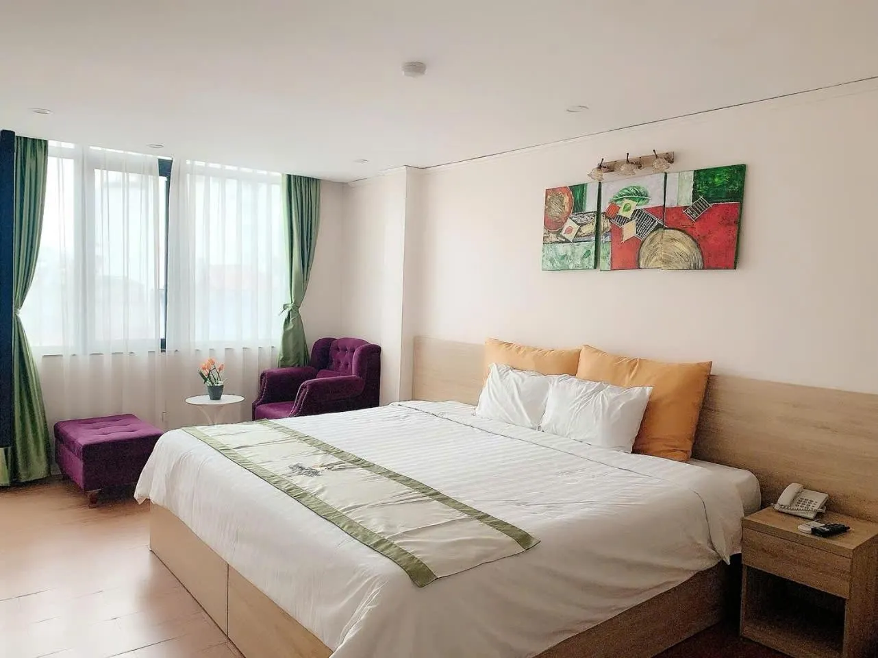 Bed in Royal Hotel Ha noi