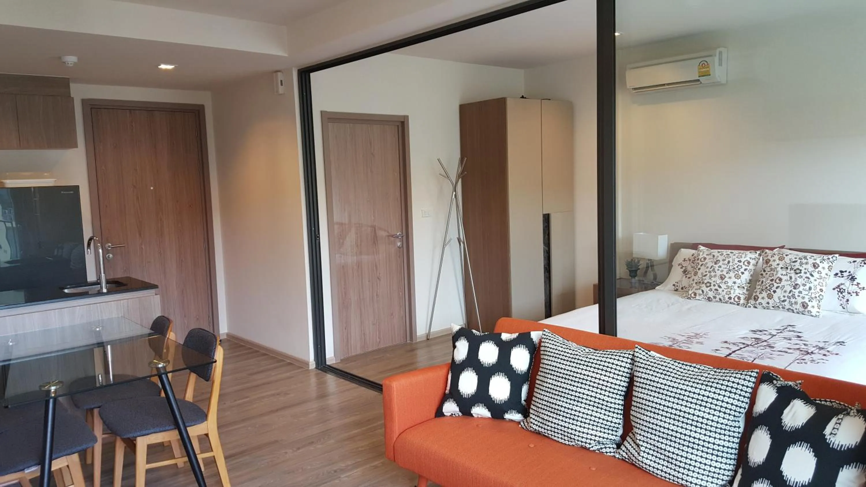 Decorative detail, Bed in Rain Cha-am by Obbset