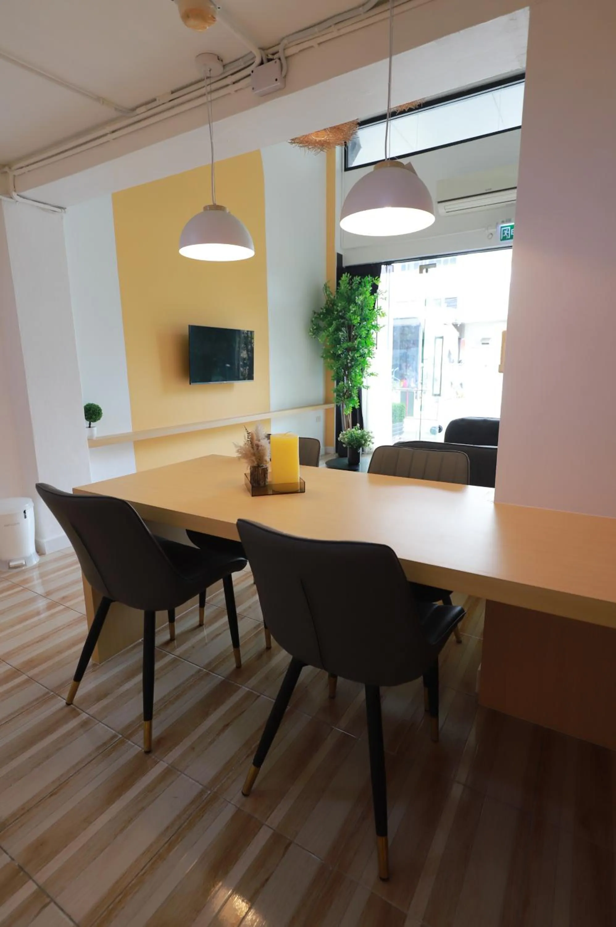 Seating area in Sovereign Group Hotel at Pratunam