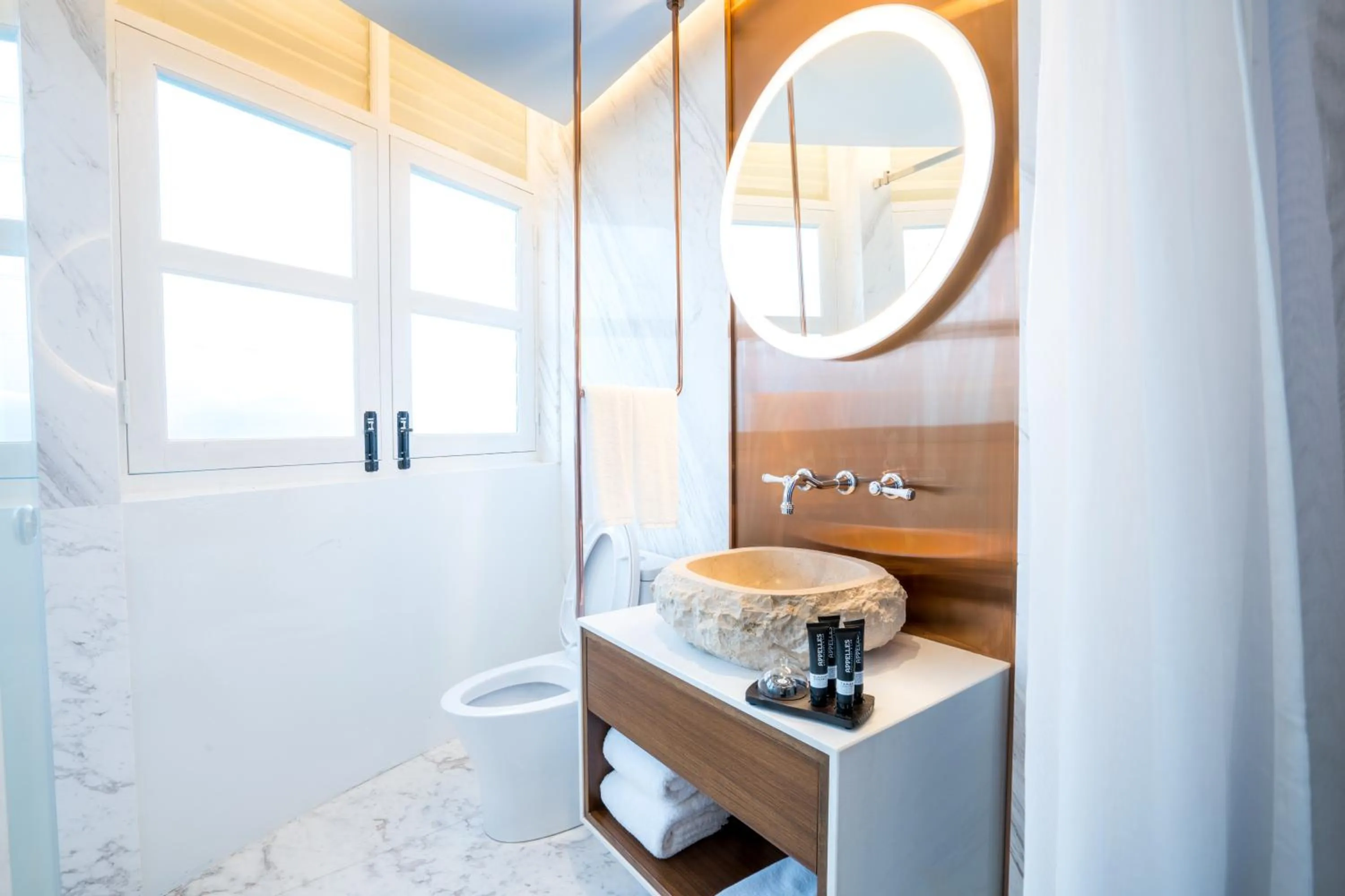 Bathroom in Tien Hotel Georgetown