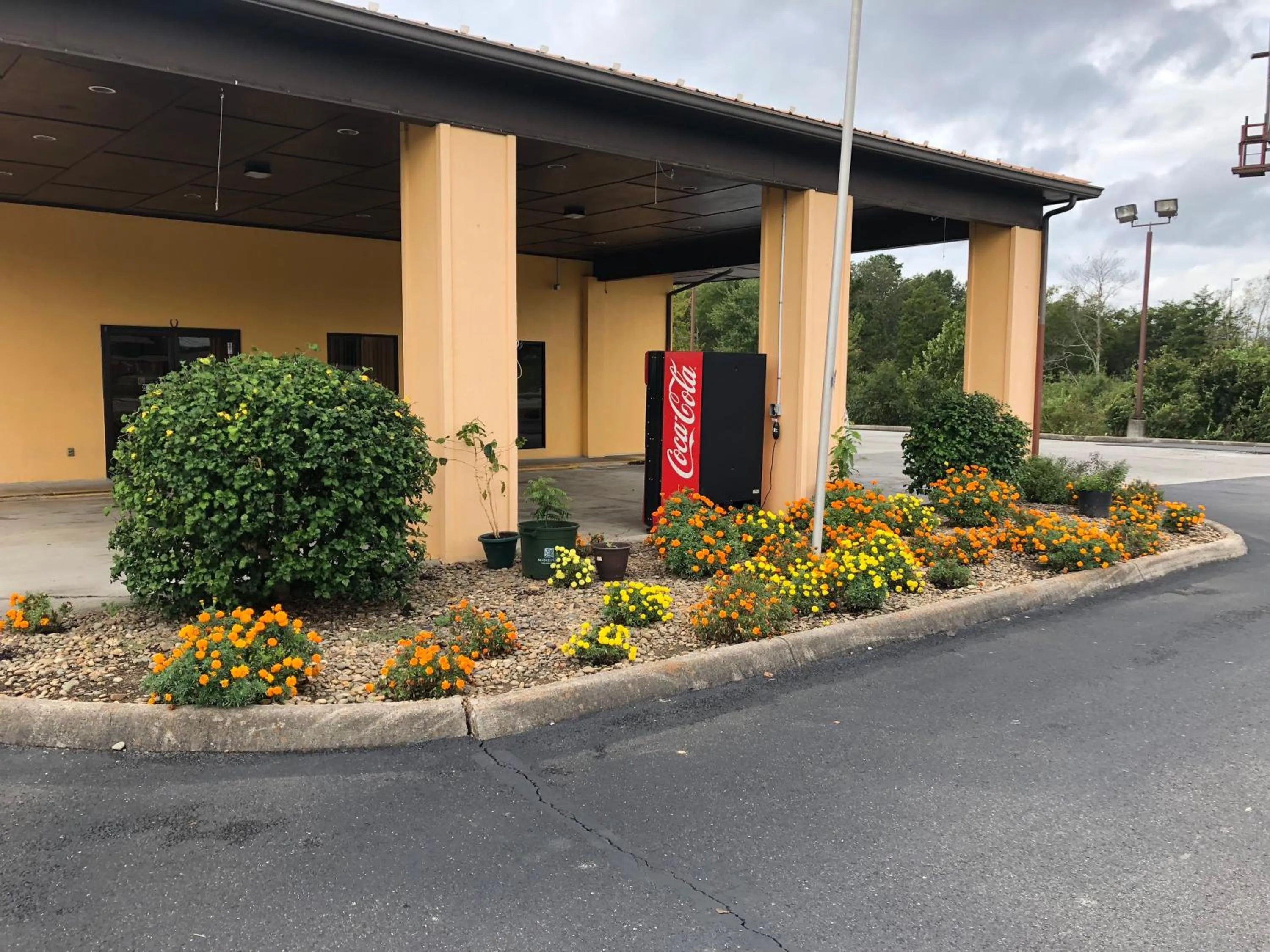 Facade/entrance in Motor Inns Of America