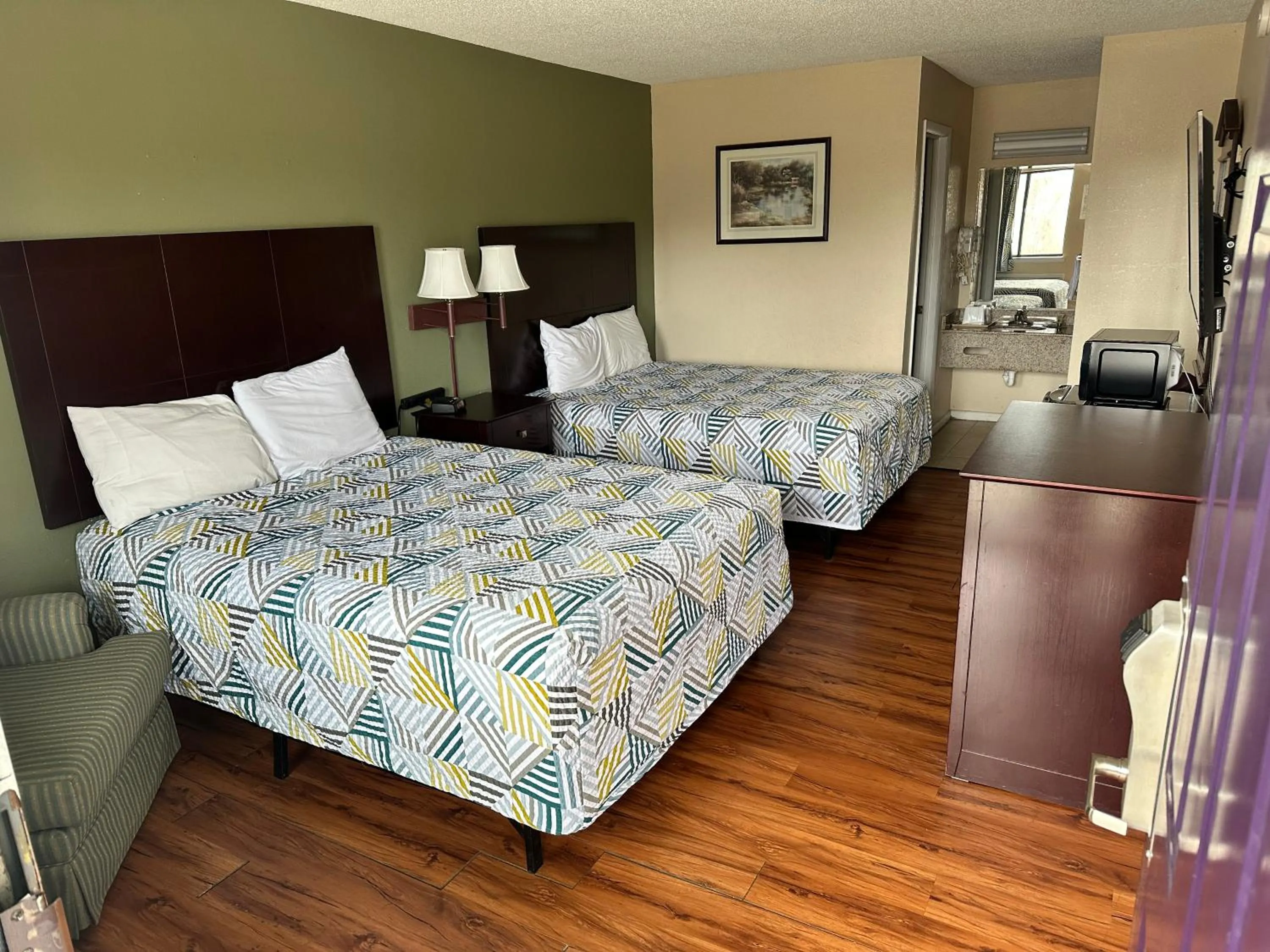 Bed in Motor Inns Of America