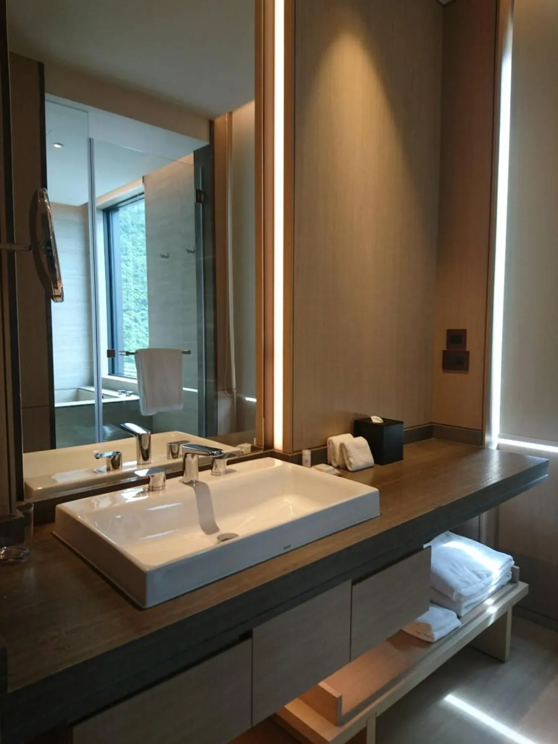 Bathroom in MU Jiaoxi Hotel