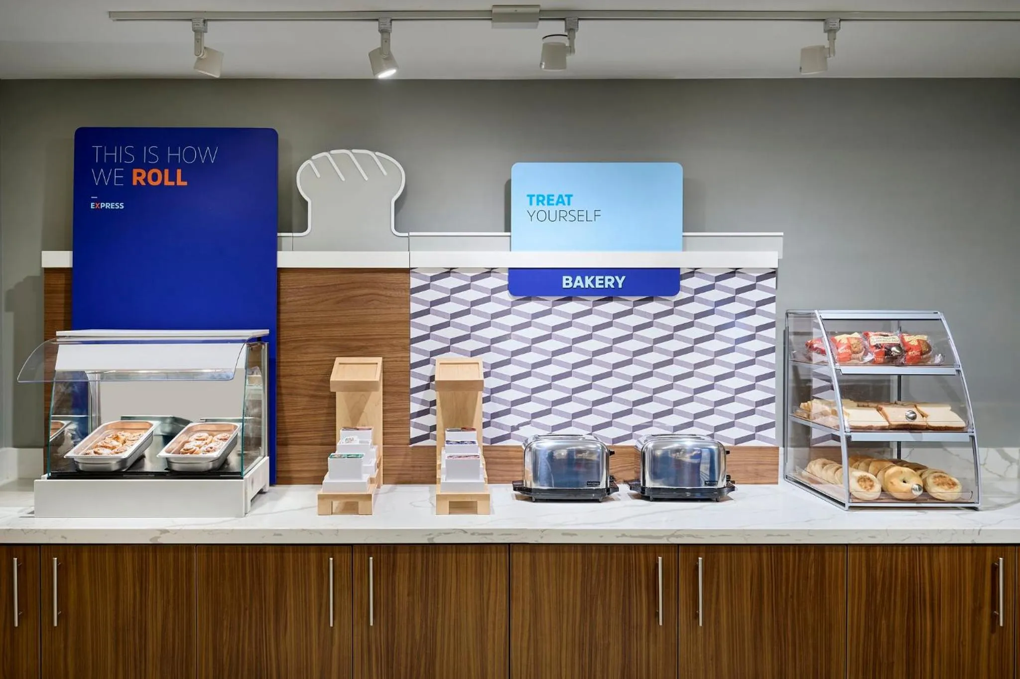 Breakfast in Holiday Inn Express & Suites Kitchener Southeast by IHG