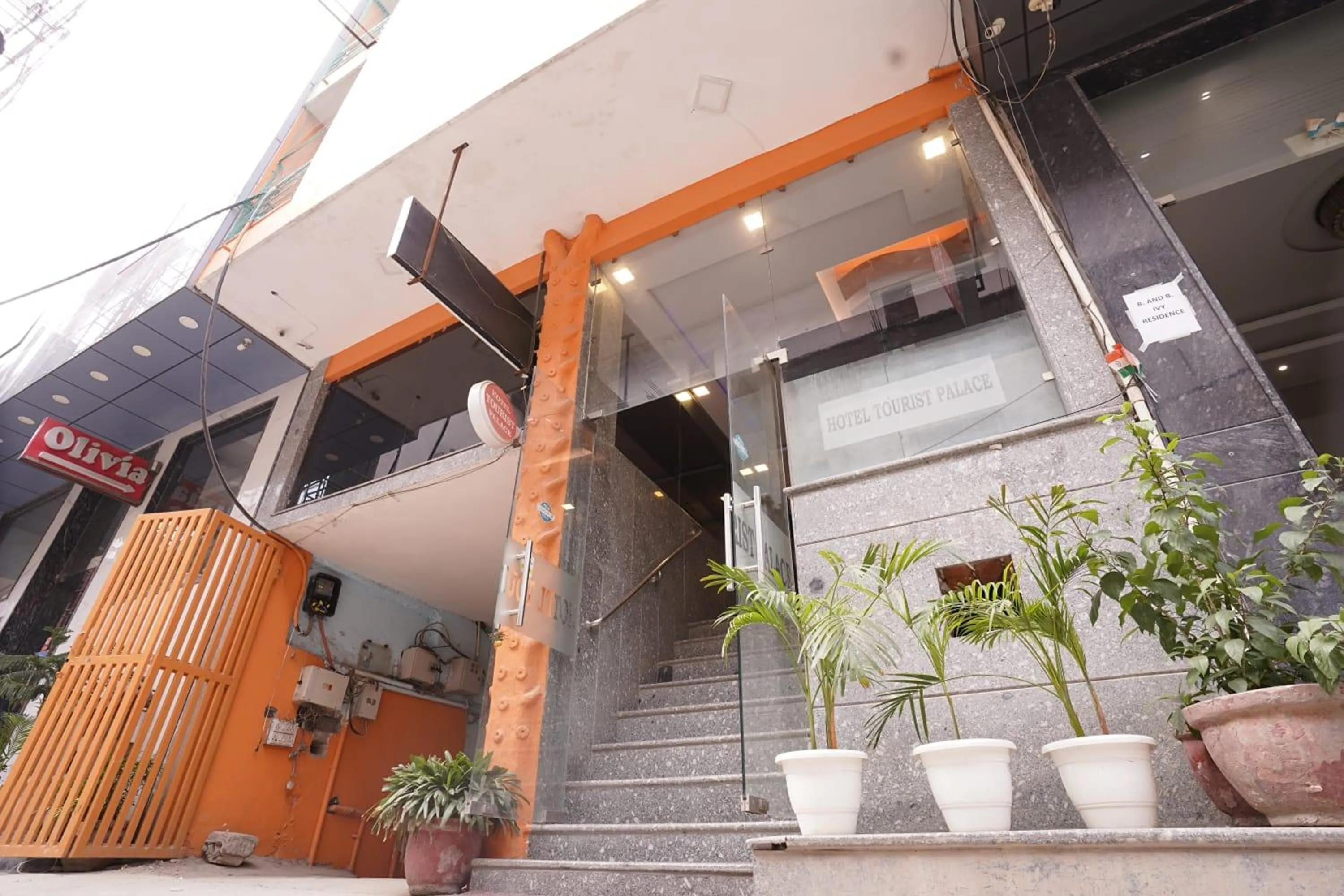 Property building in Hotel Tourist Palace