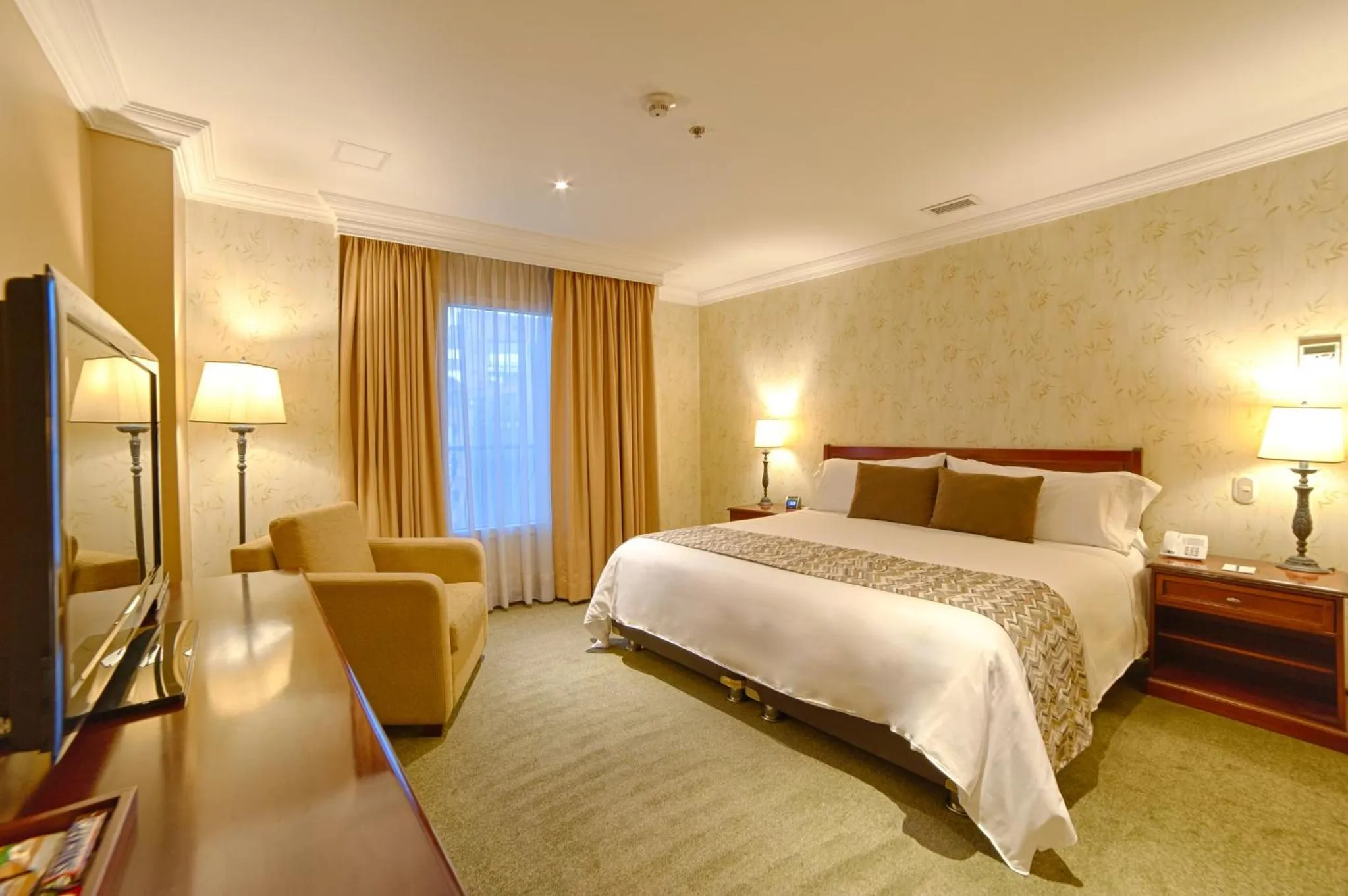 Bedroom, Bed in Casa Dann Carlton Hotel & SPA