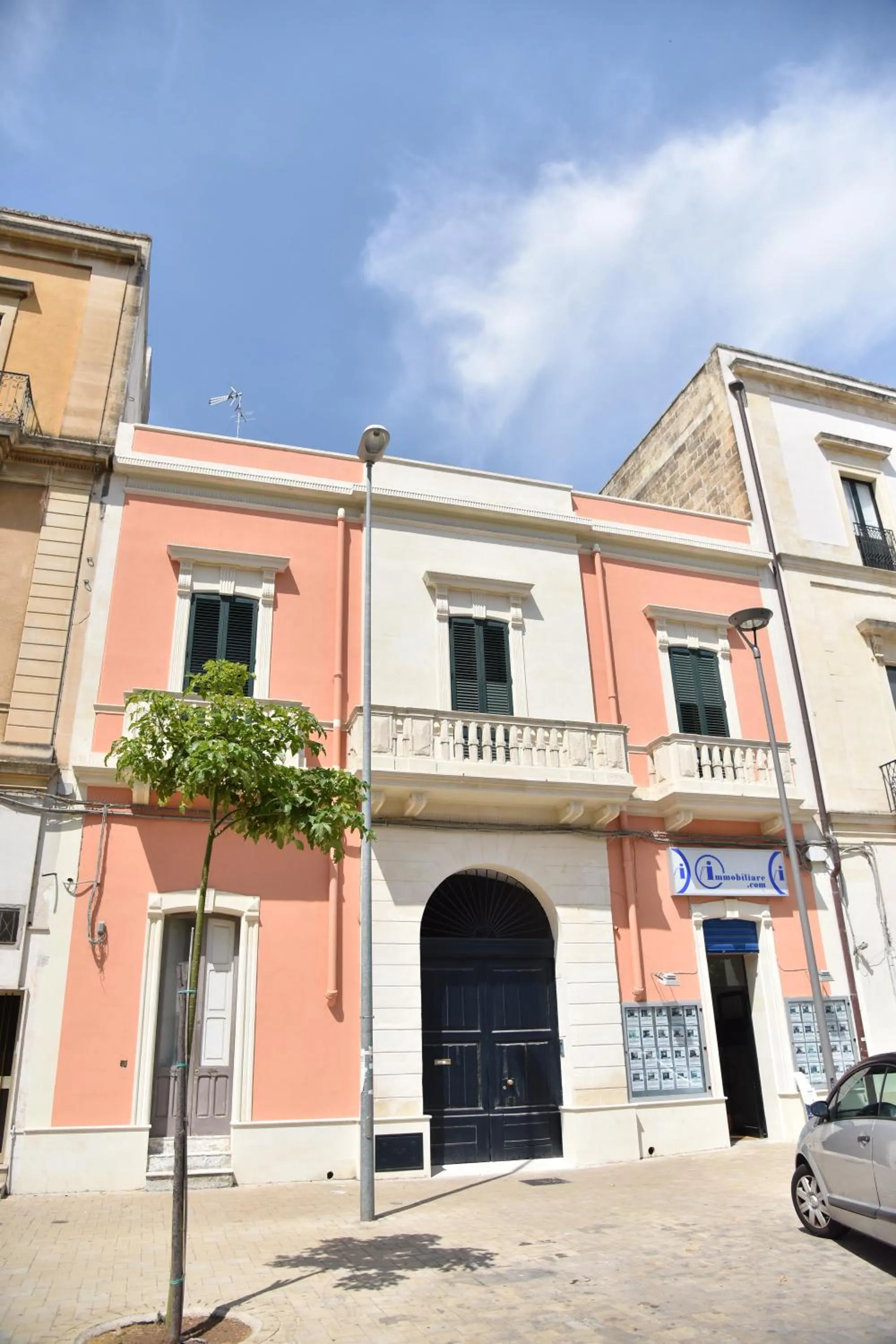Property building in Alla Luce del Barocco