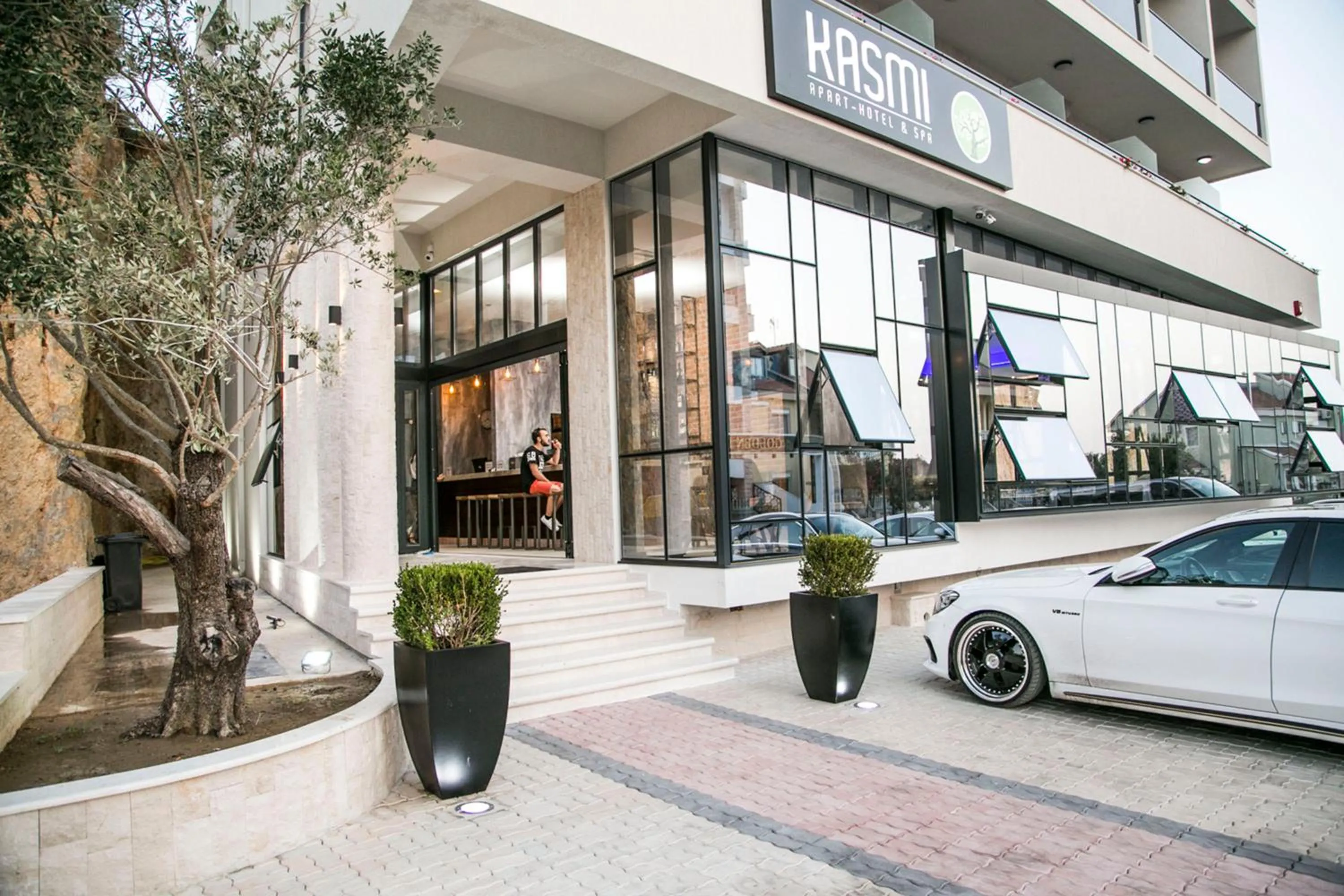 Hotel Ulliri & SPA