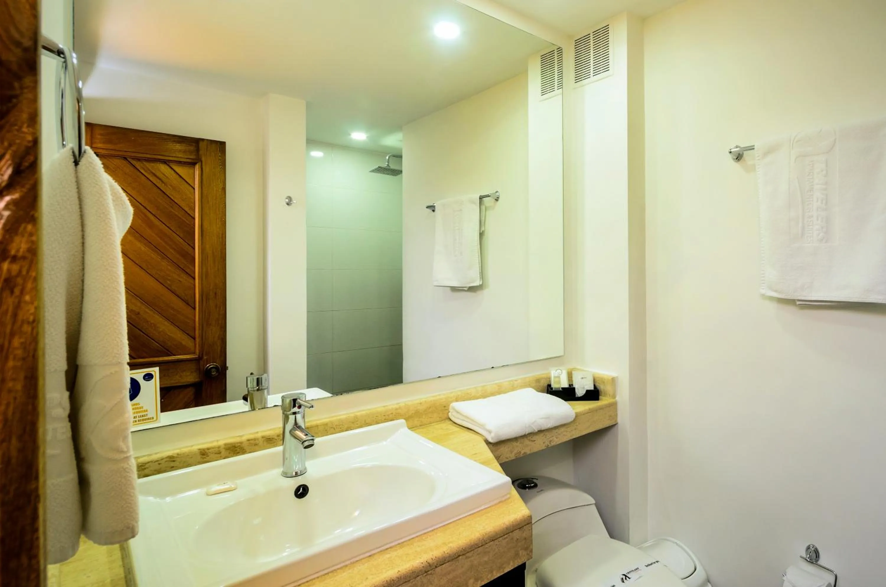 Bathroom in Travelers Fontana Plaza