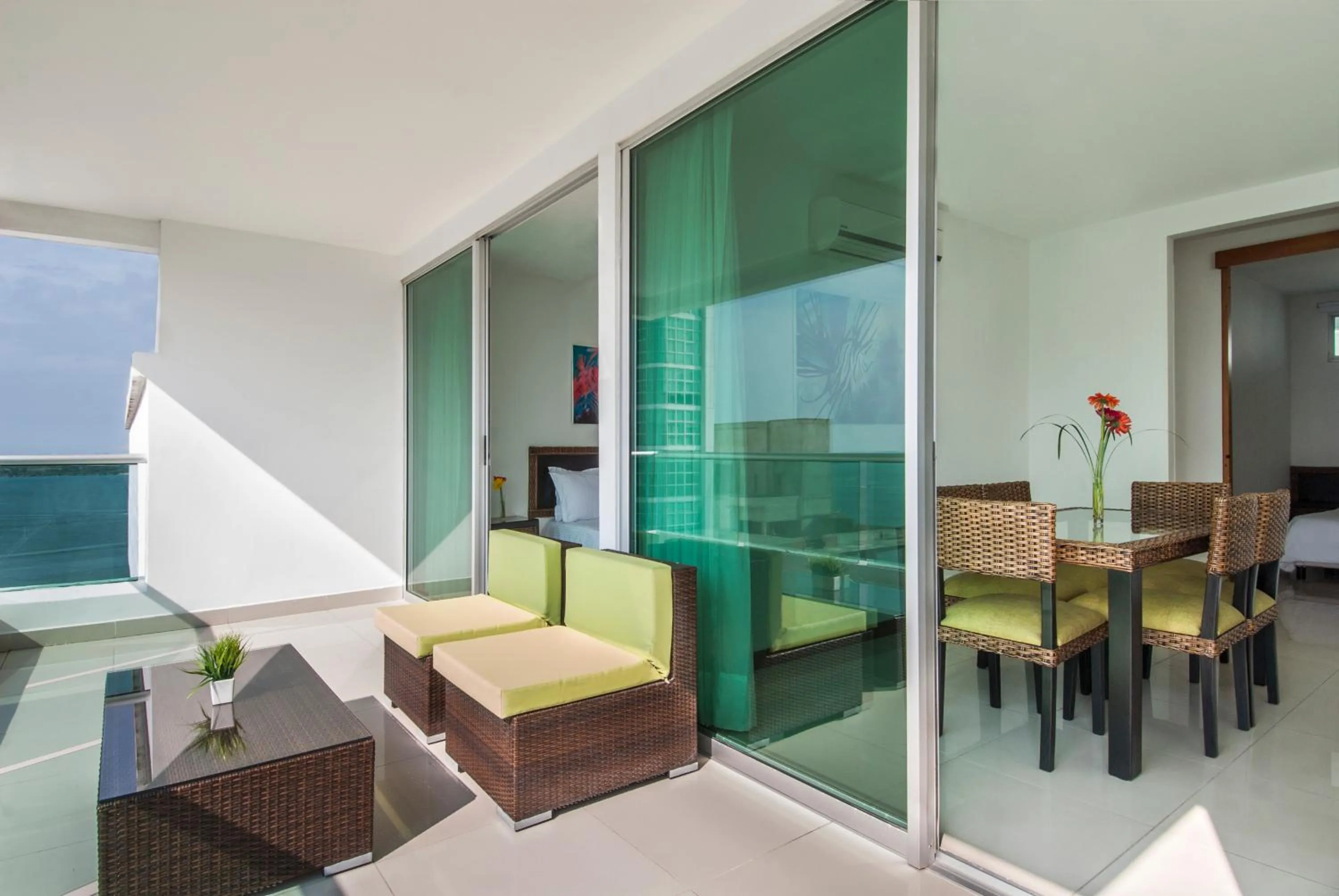 Balcony/Terrace in Travelers Orange Cartagena