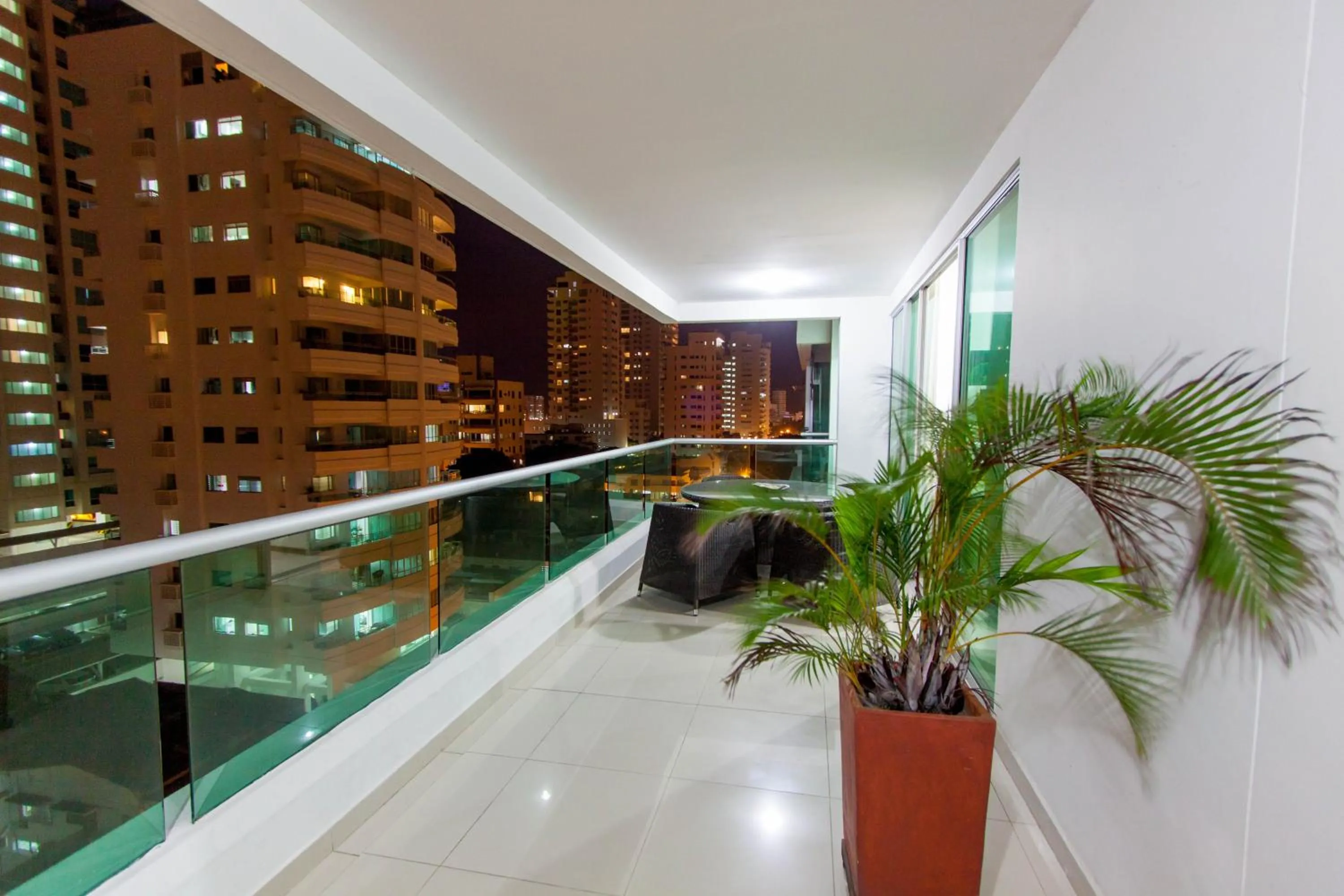 Day in Travelers Orange Cartagena