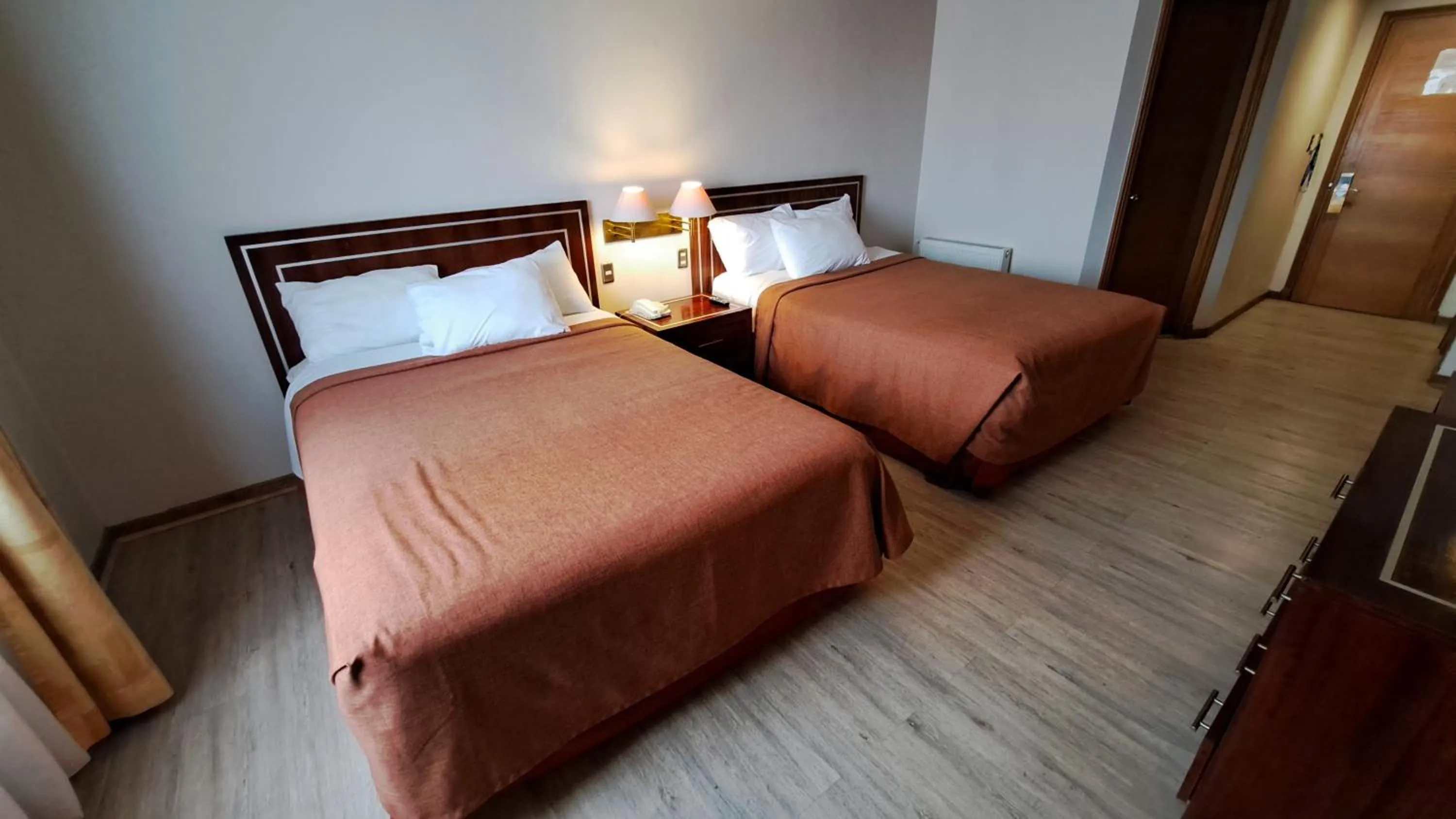 Bedroom, Bed in Hotel Diego de Almagro Puerto Montt