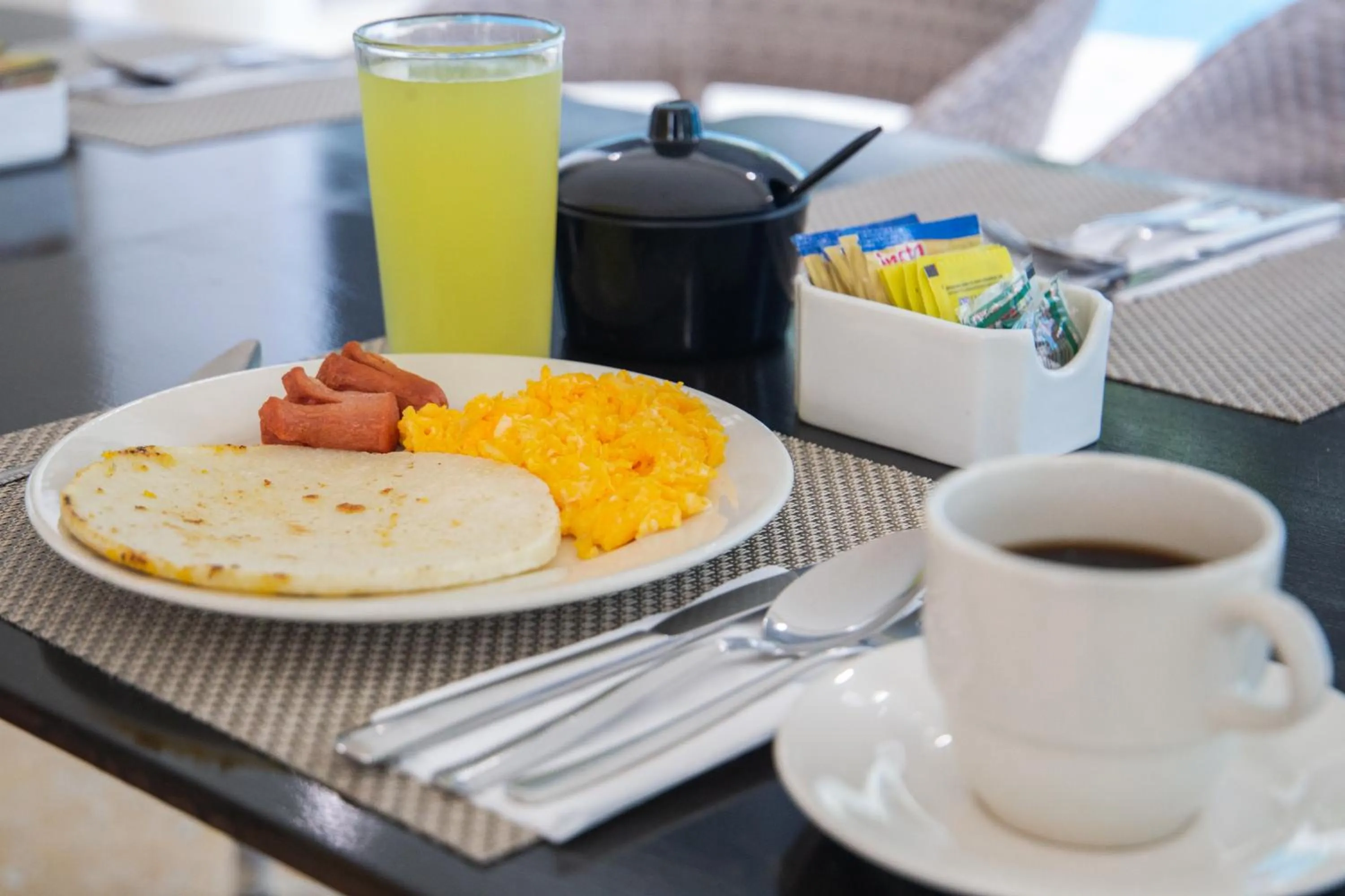 Breakfast in Hotel Oceania Cartagena