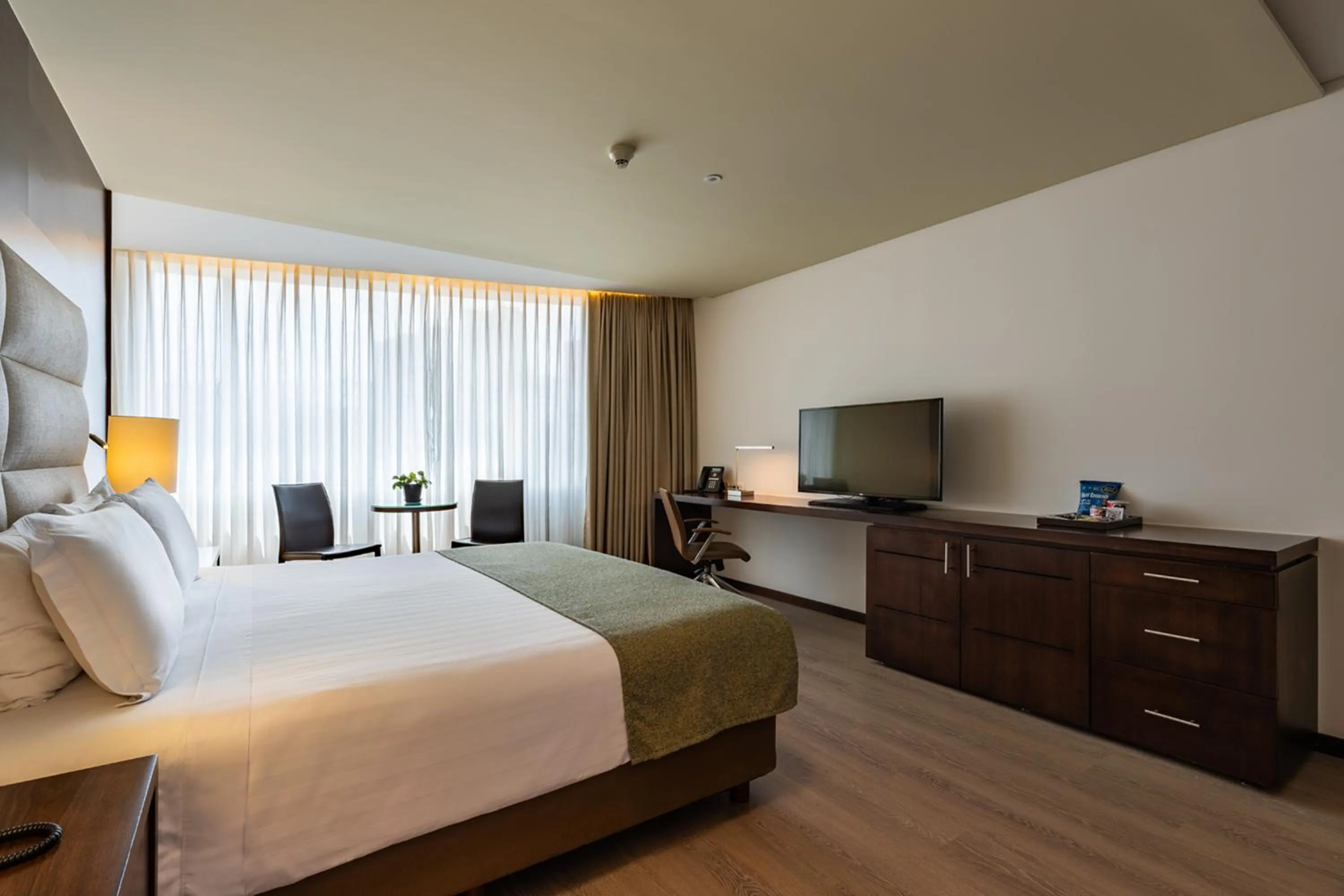 Bed in Hotel Estelar Milla De Oro