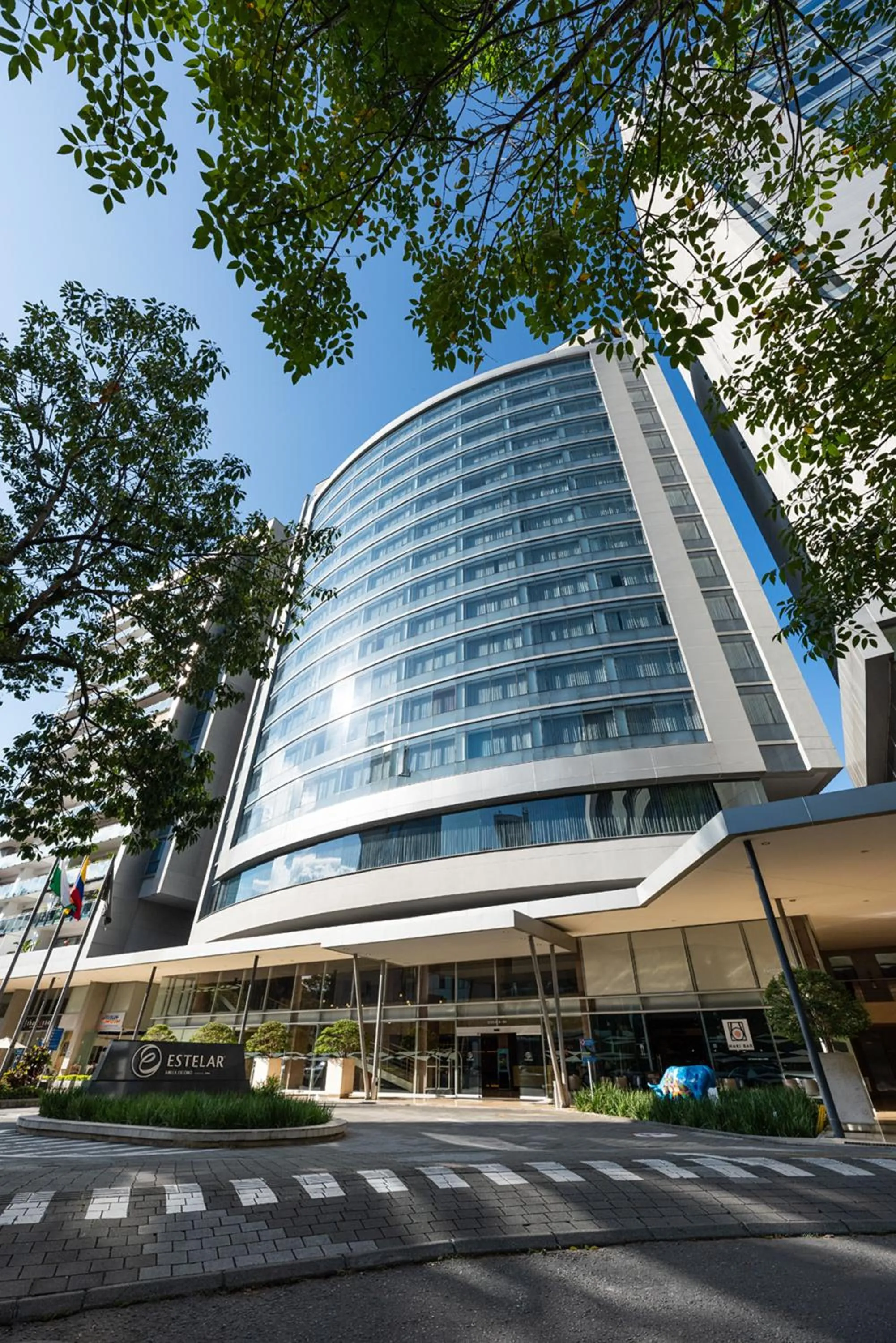 Facade/entrance in Hotel Estelar Milla De Oro