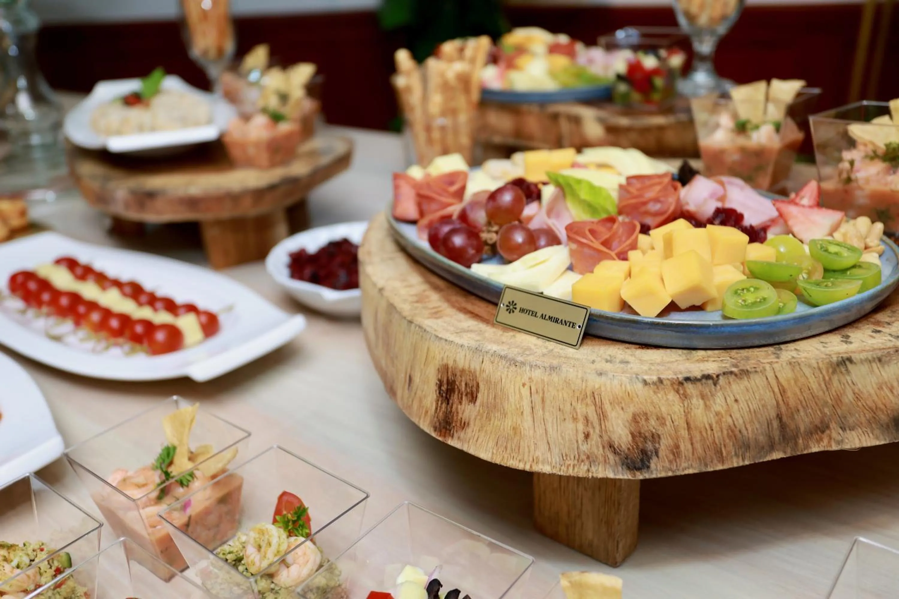 Restaurant/places to eat in Hotel Almirante Cartagena Colombia