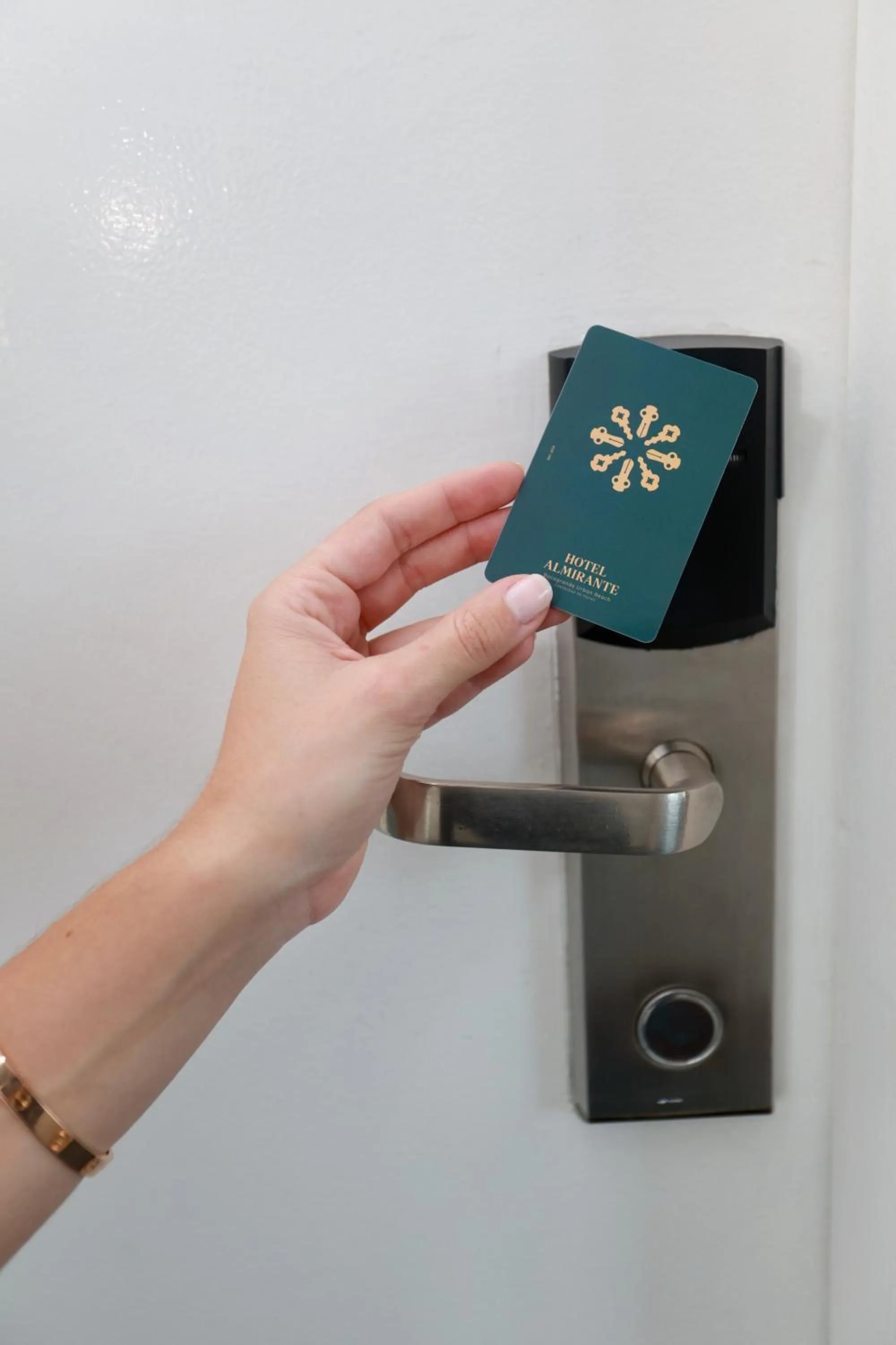 room service in Hotel Almirante Cartagena Colombia