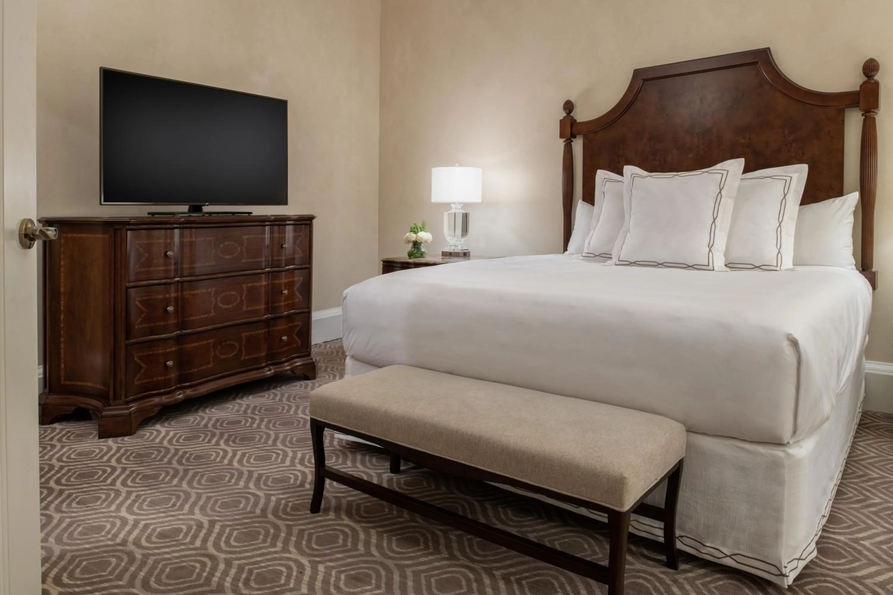 Bed in The Roosevelt Hotel New Orleans - Waldorf Astoria Hotels & Resorts