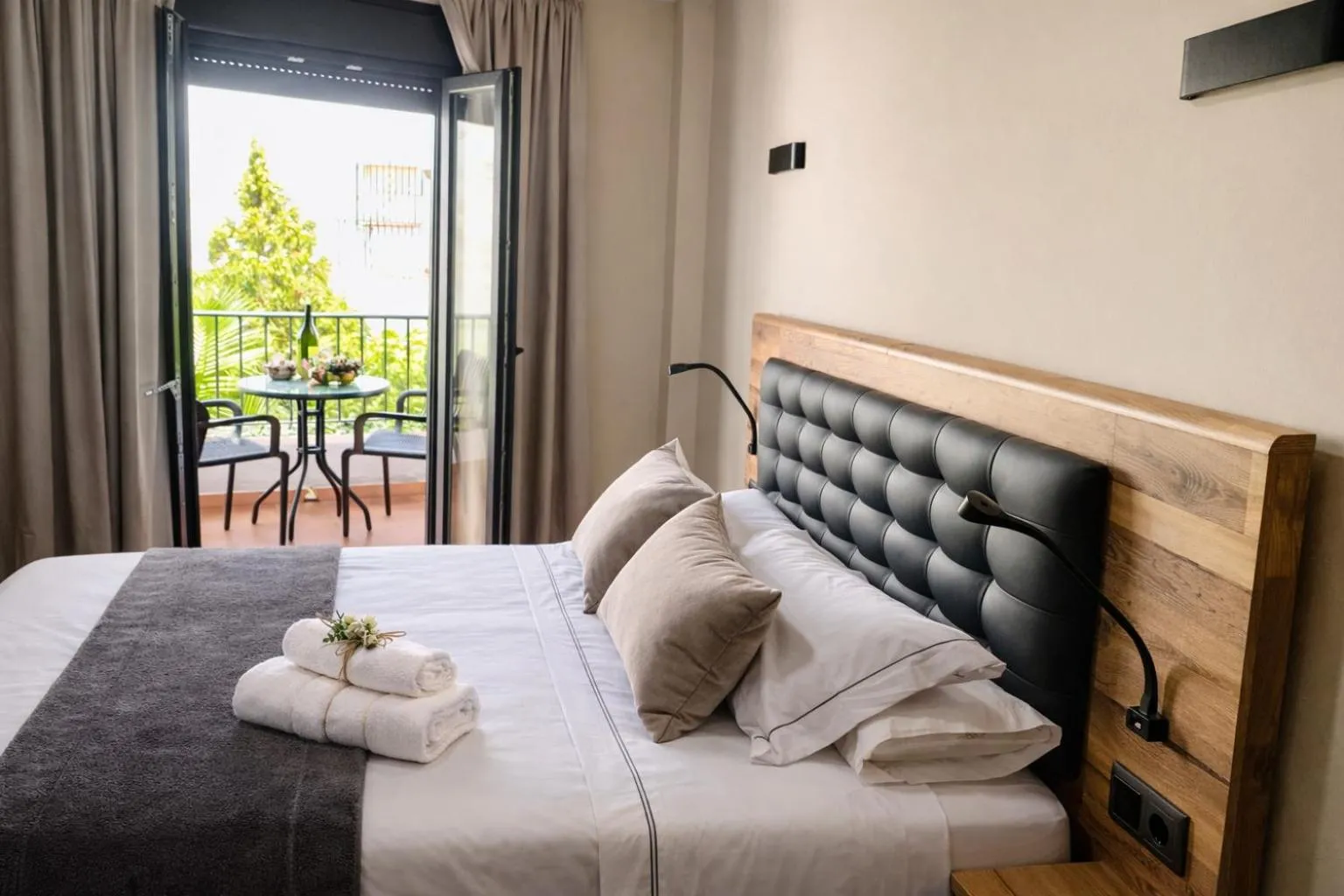 Bed in NerjaRooms