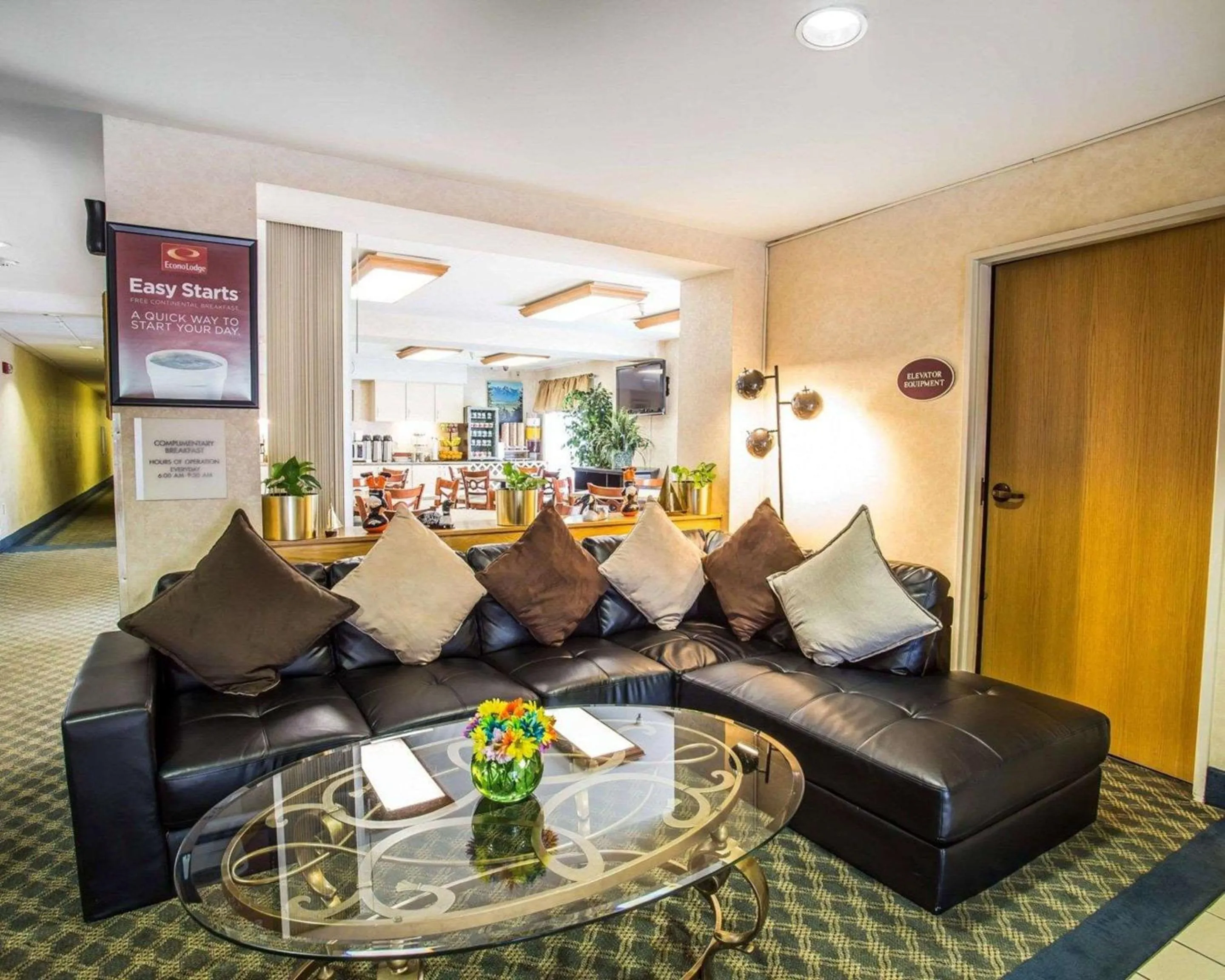 Lobby or reception in Econo Lodge Denver International Airport
