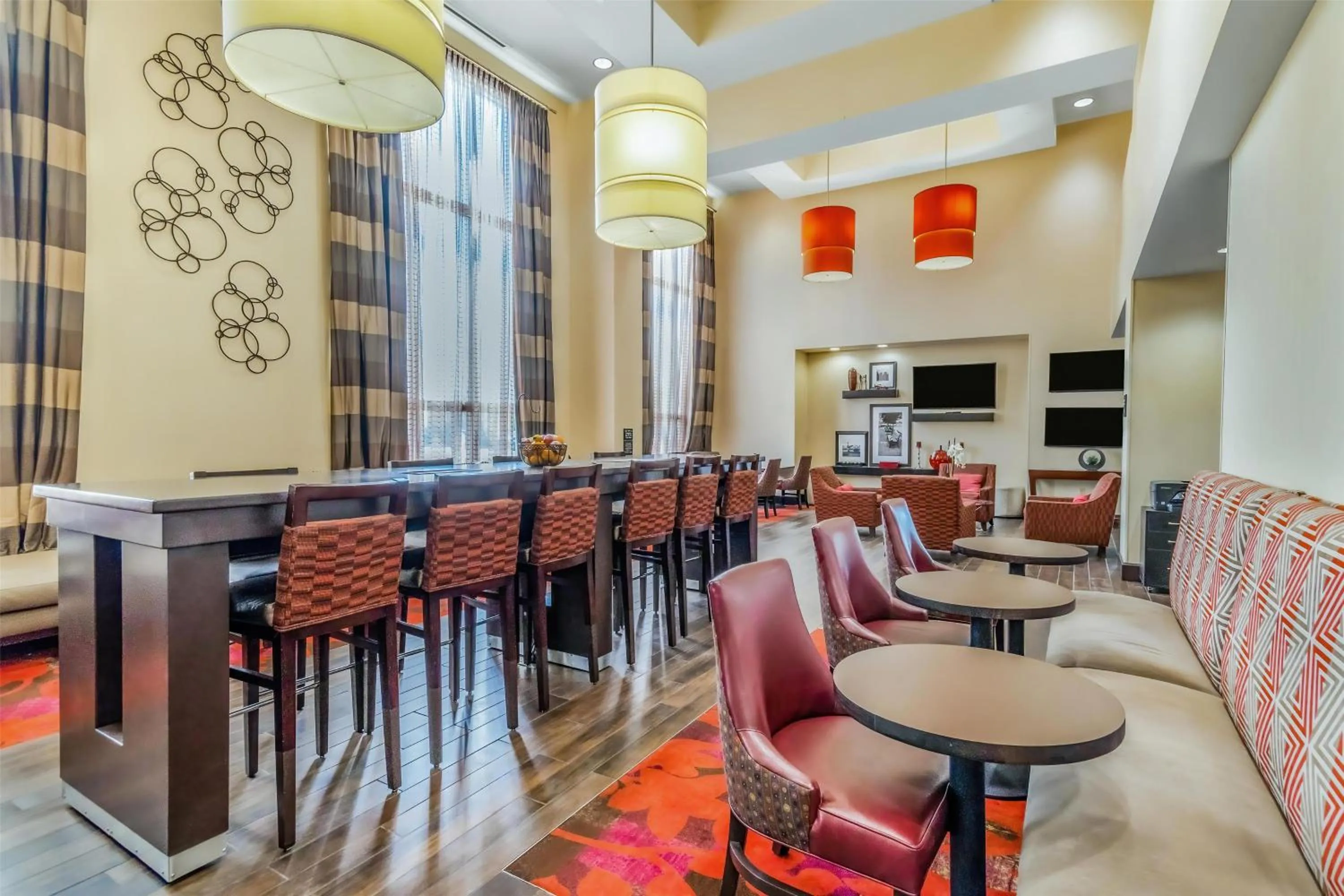 Lobby or reception in Hampton Inn & Suites Detroit/Airport Romulus