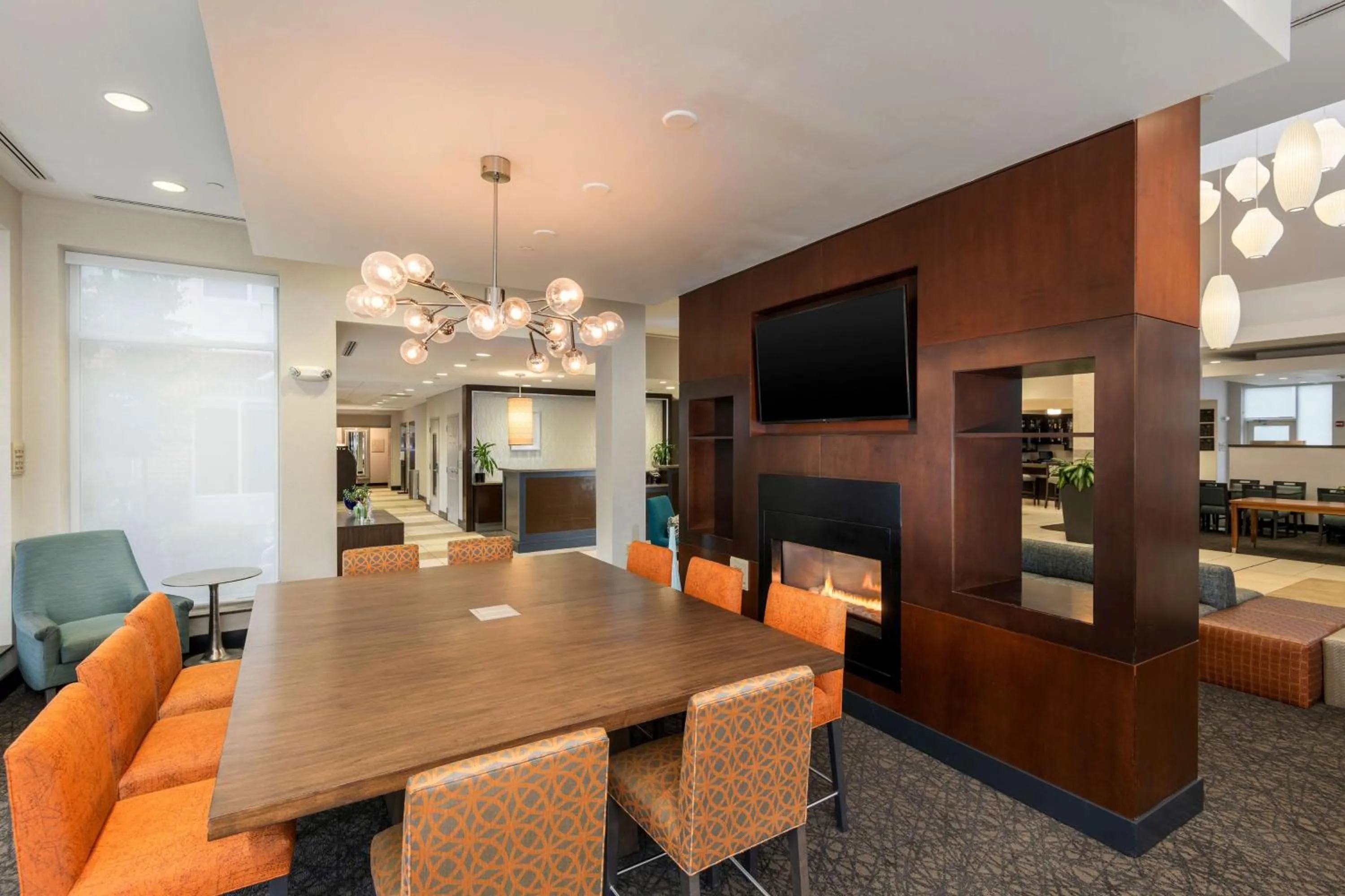 Lobby or reception in Hilton Garden Inn Silver Spring White Oak