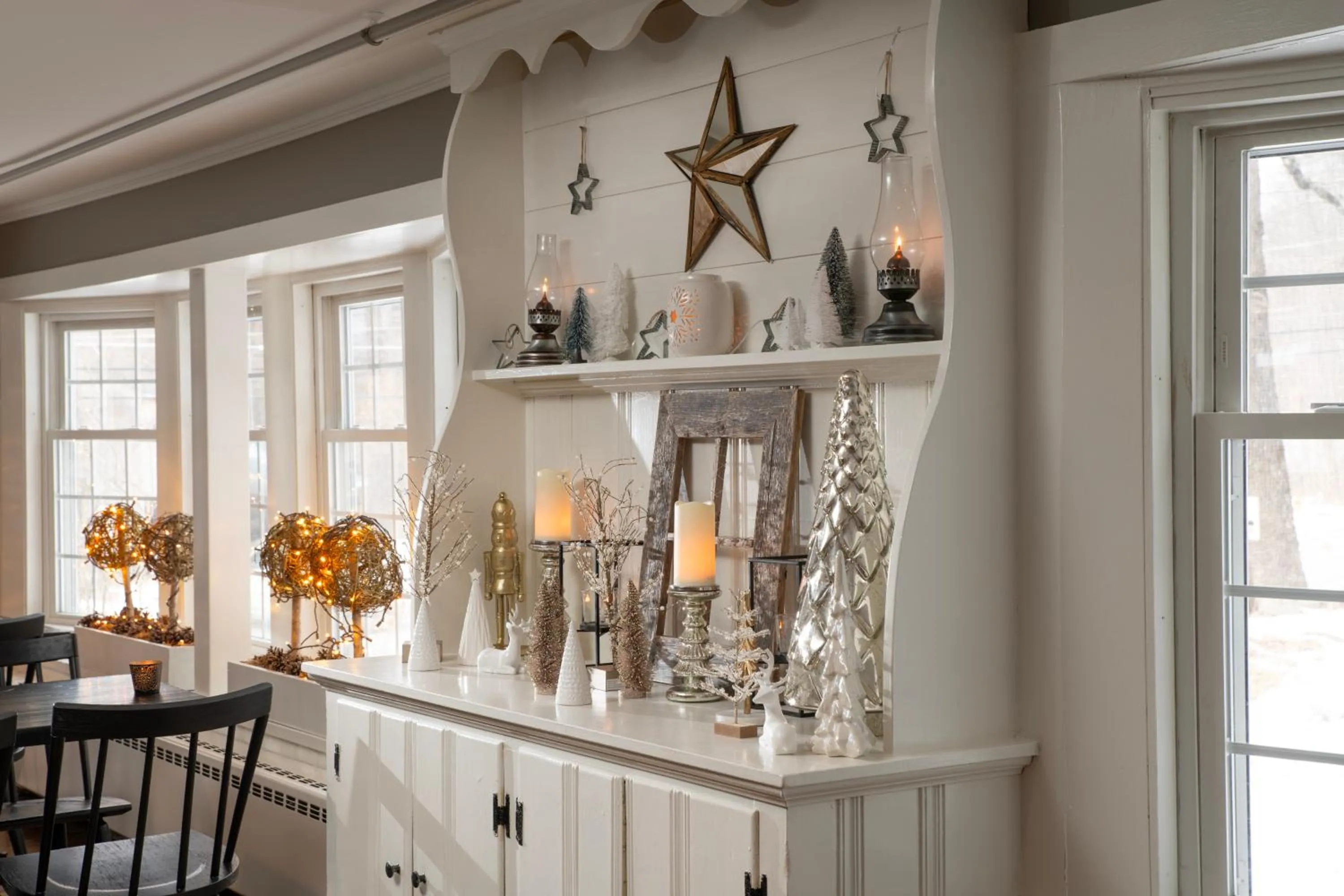 Restaurant/places to eat in Christmas Farm Inn and Spa