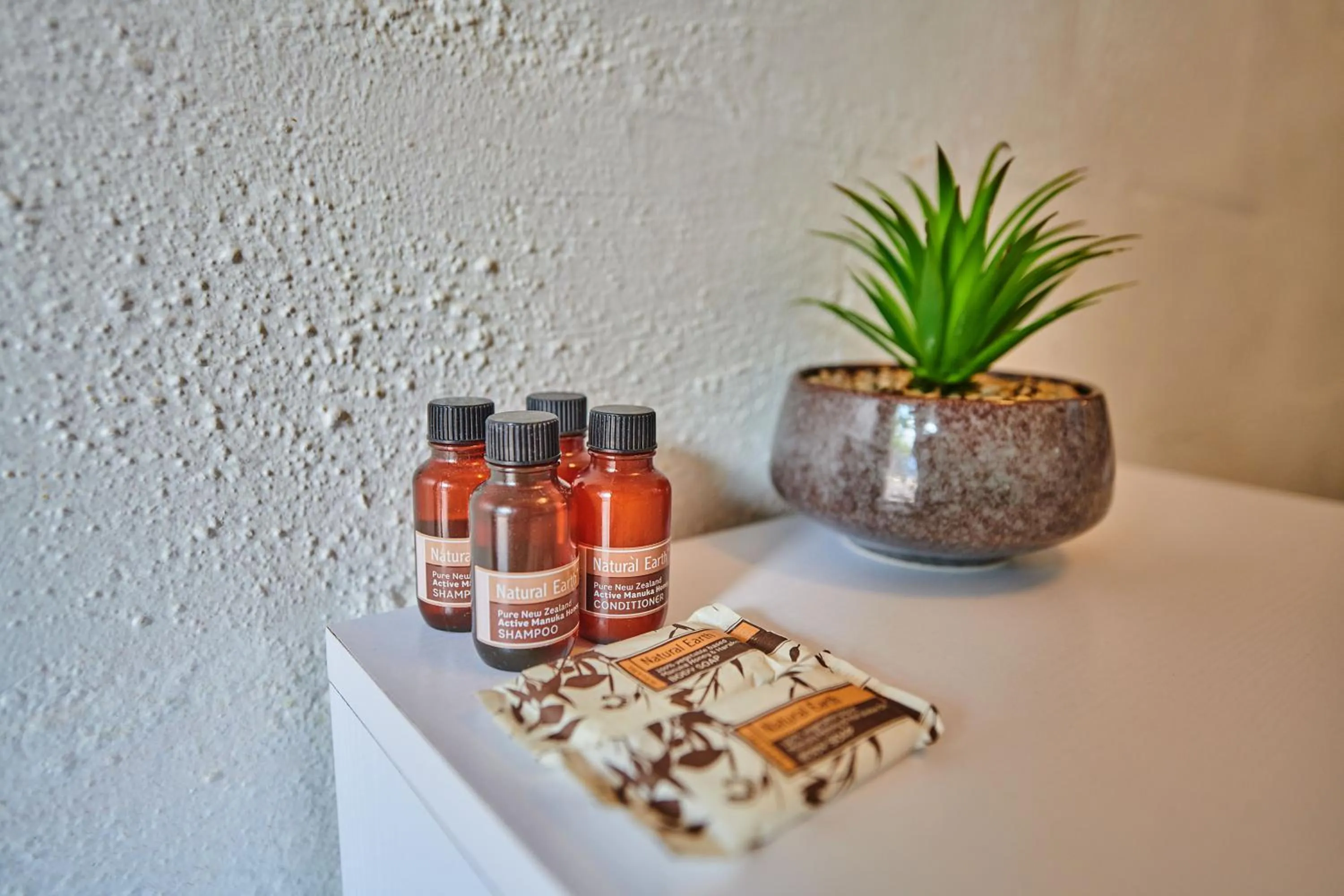 Coffee/tea facilities in Arts Factory by Nomads