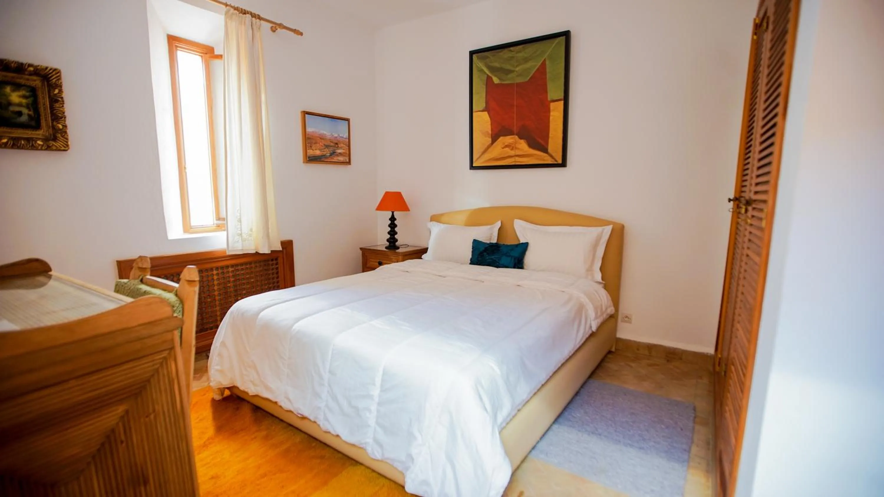 Bed in Palais Claudio Bravo