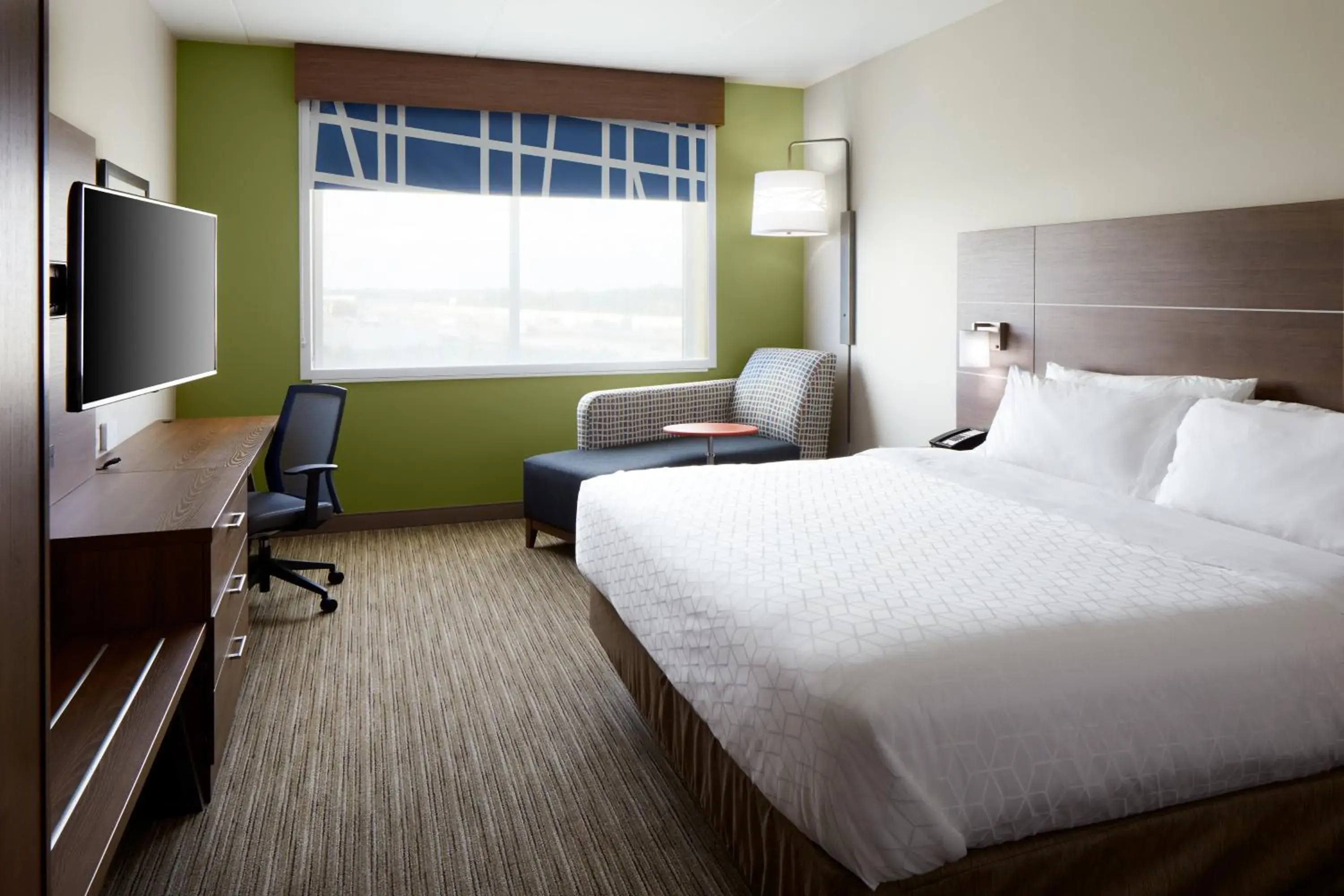 Suite - Hearing Accessible - Non-Smoking in Holiday Inn Express & Suites - Cincinnati North - Liberty Way by IHG Suite - Hearing Accessible - Non-Smoking in Holiday Inn Express & Suites - Cincinnati North - Liberty Way by IHG
