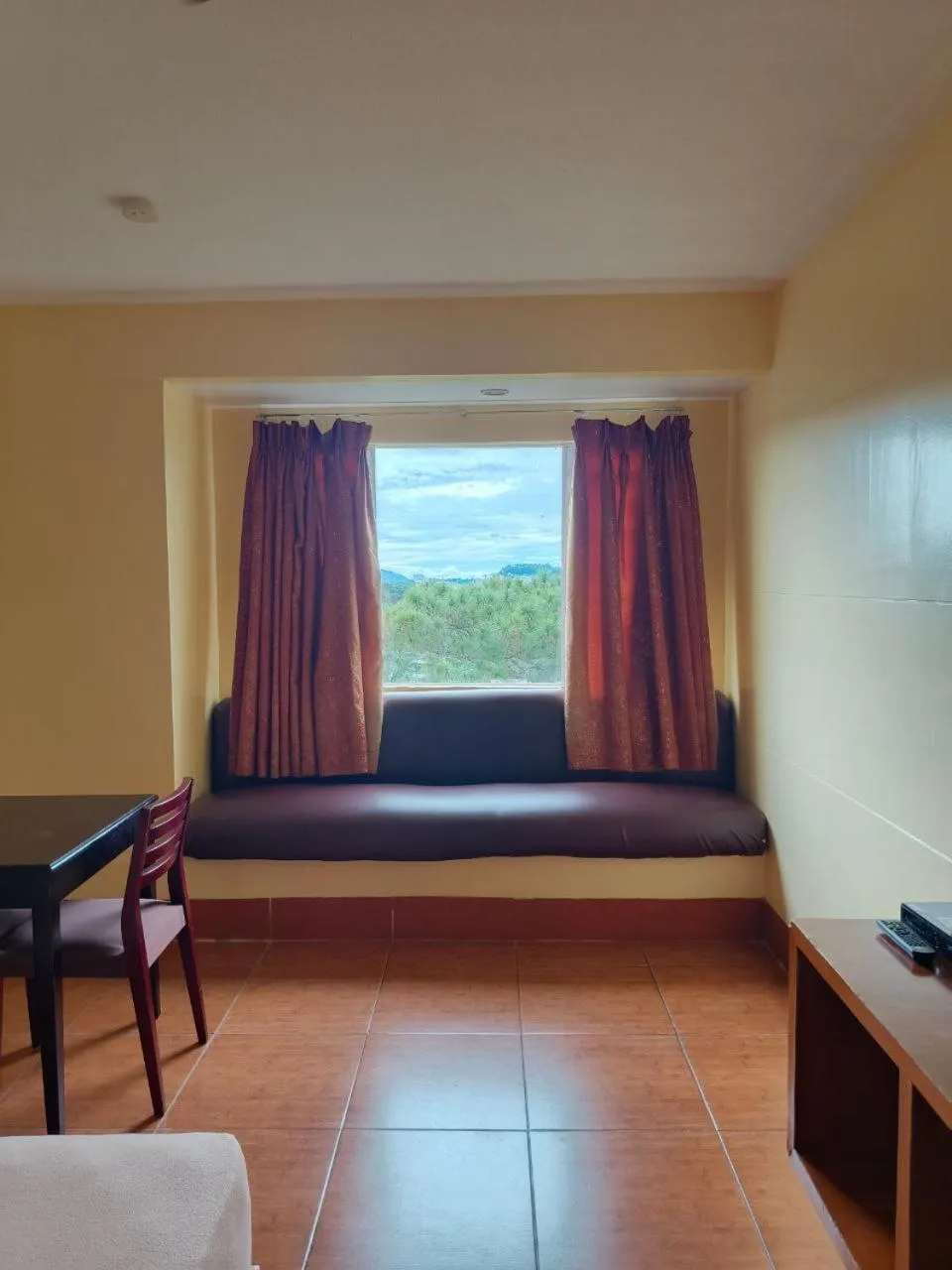 Mountain view, Bed in Albergo Hotel